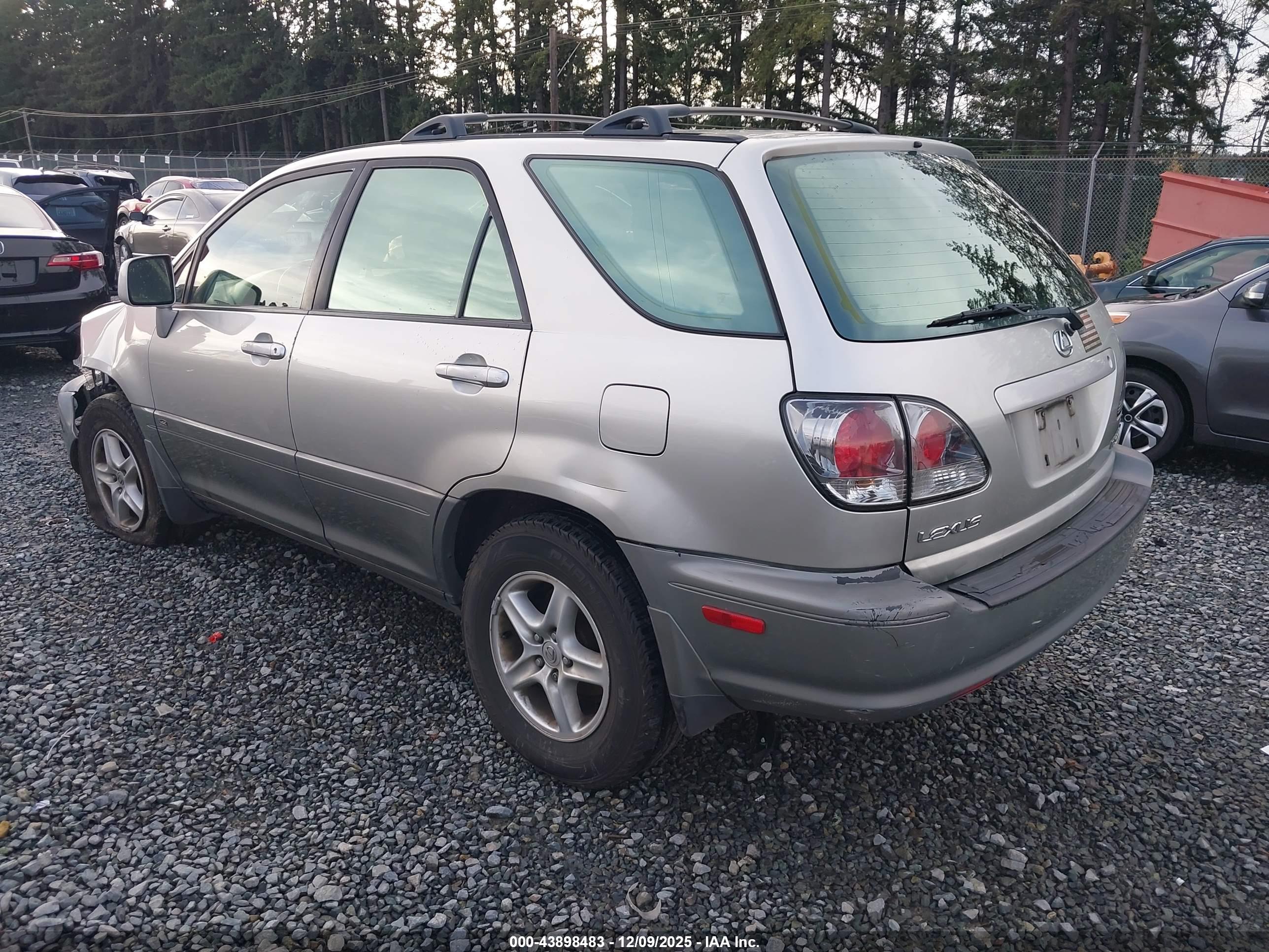 LEXUS RX image 3