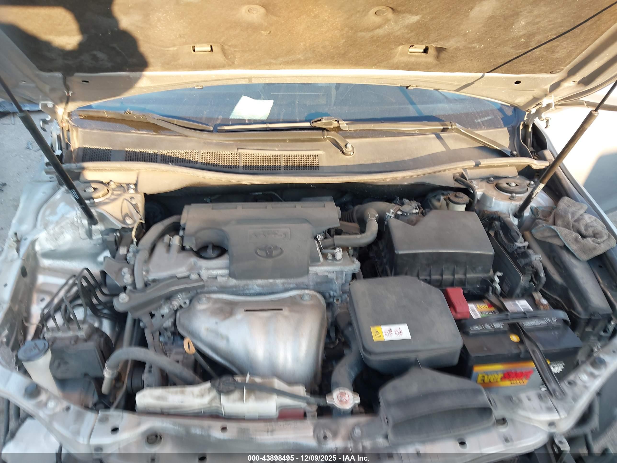 TOYOTA CAMRY image 10