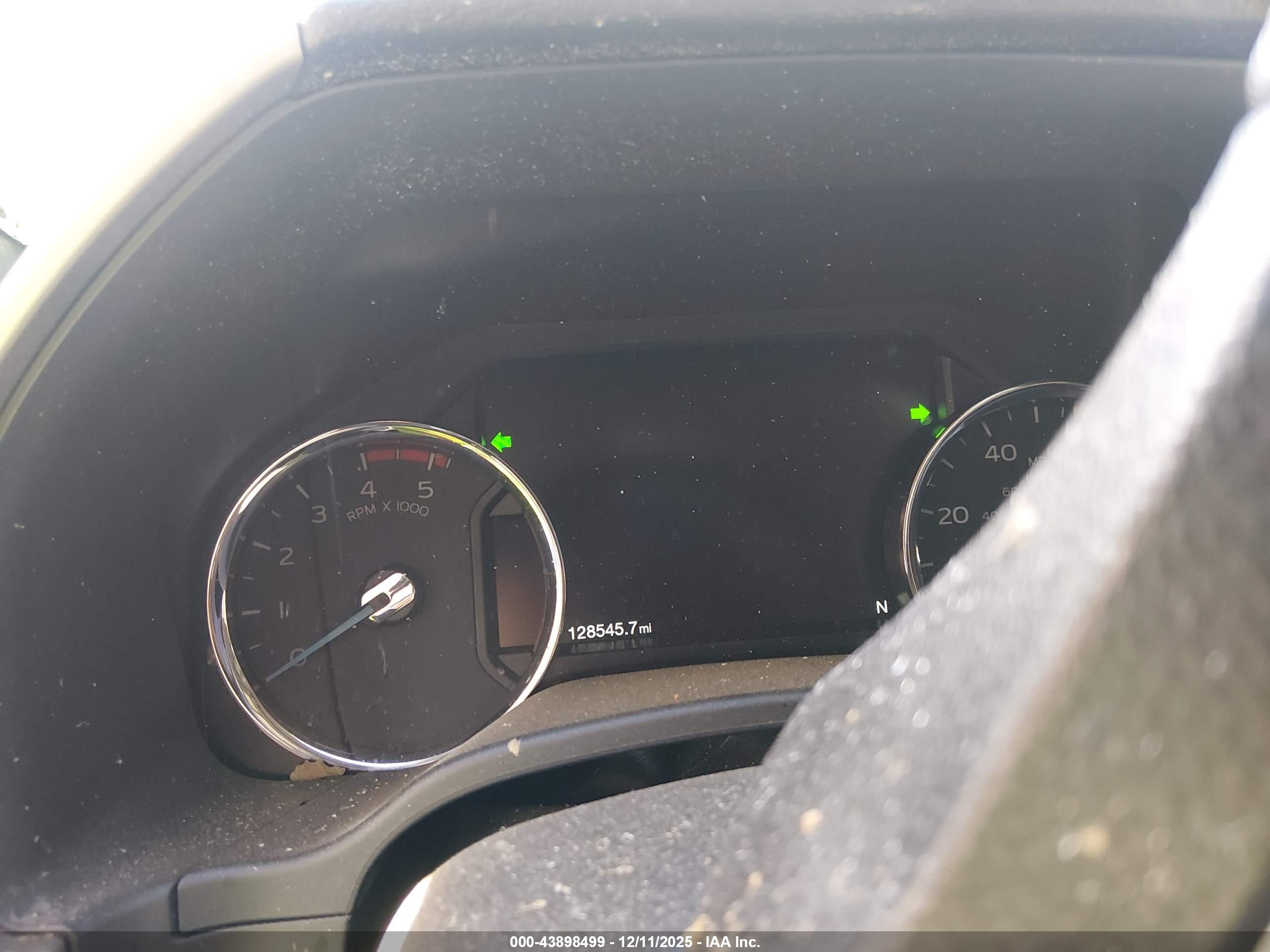 FORD F-250 image 7