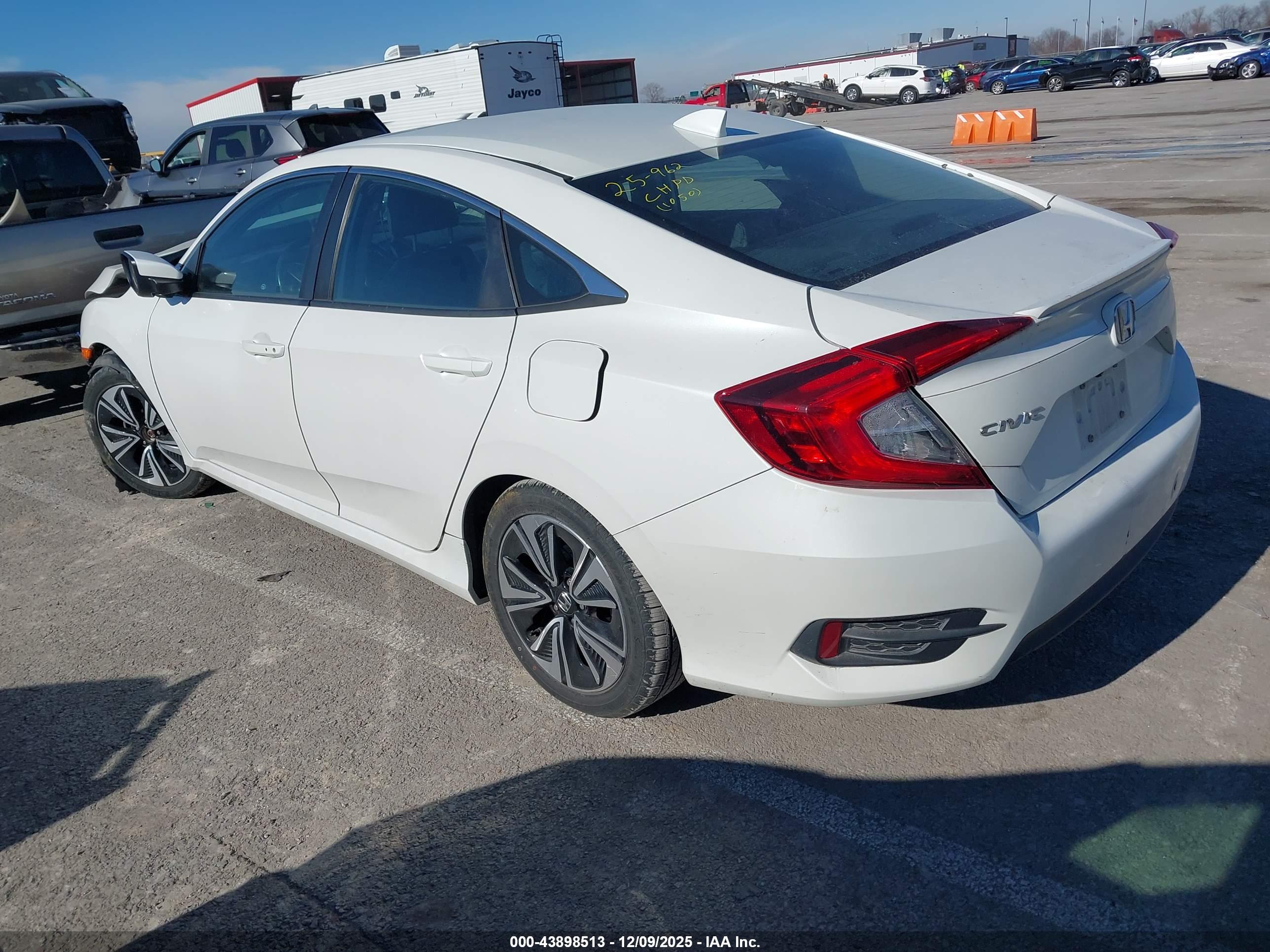 HONDA CIVIC image 3