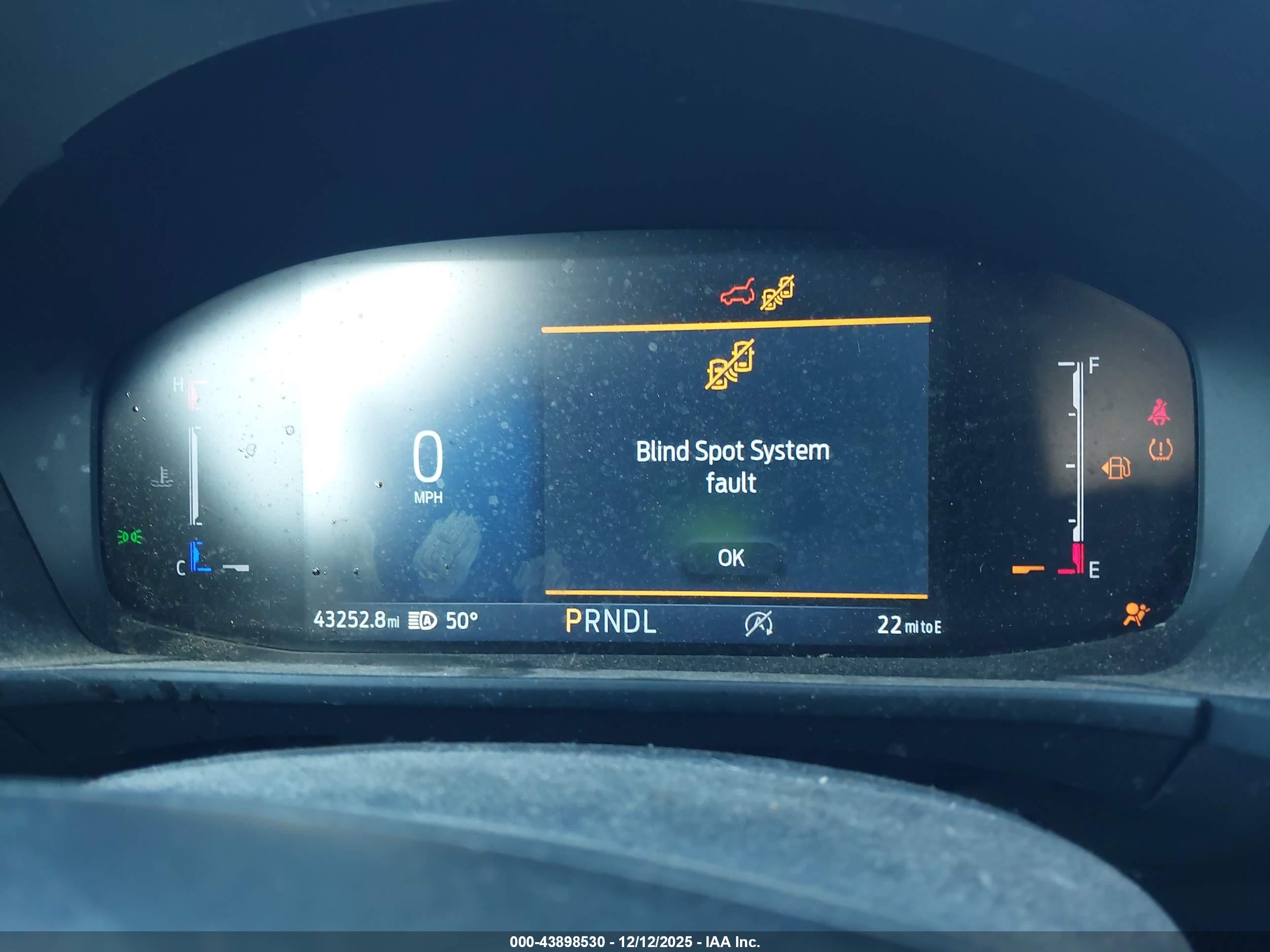 FORD ESCAPE image 7