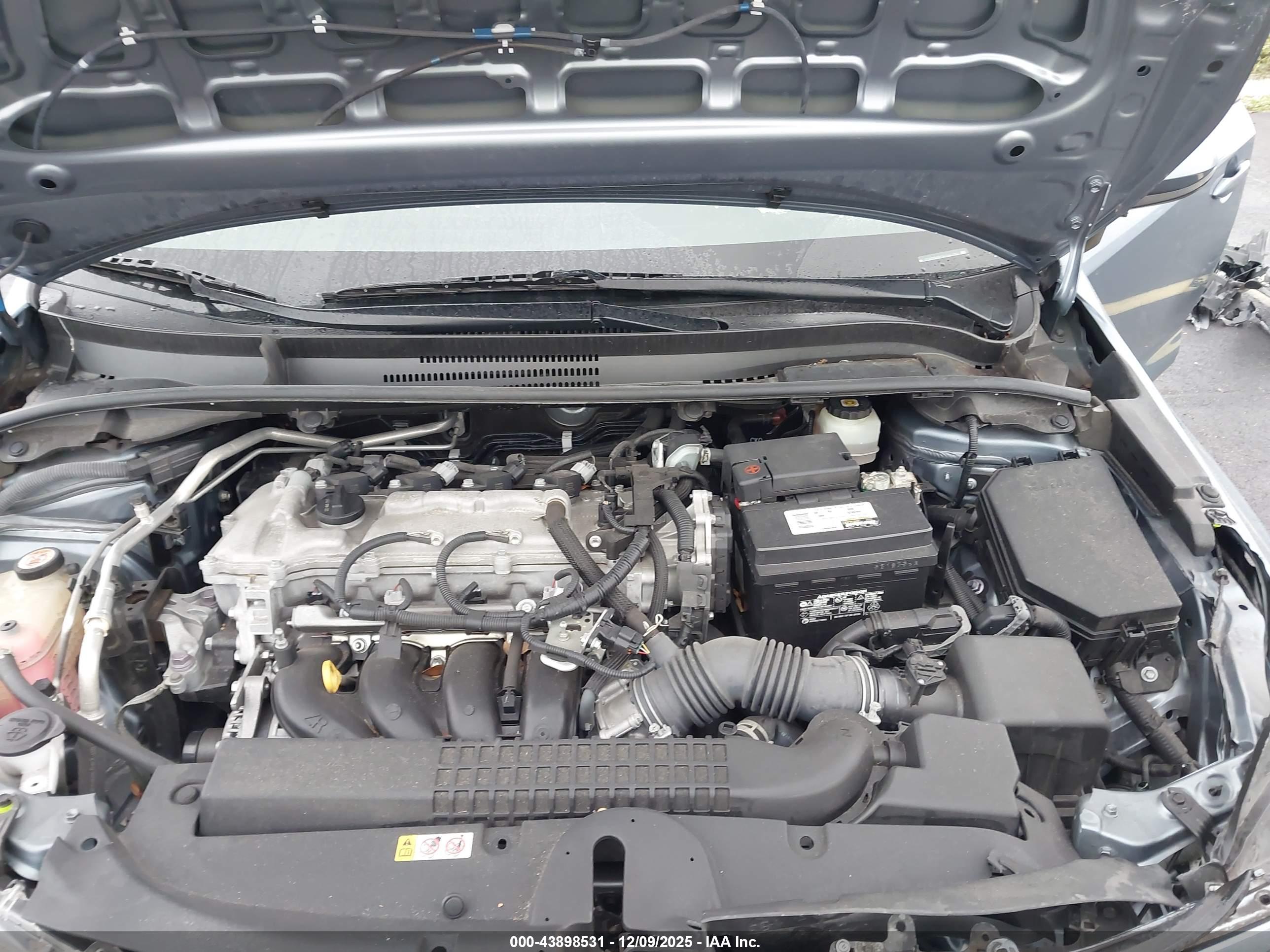 TOYOTA COROLLA image 10