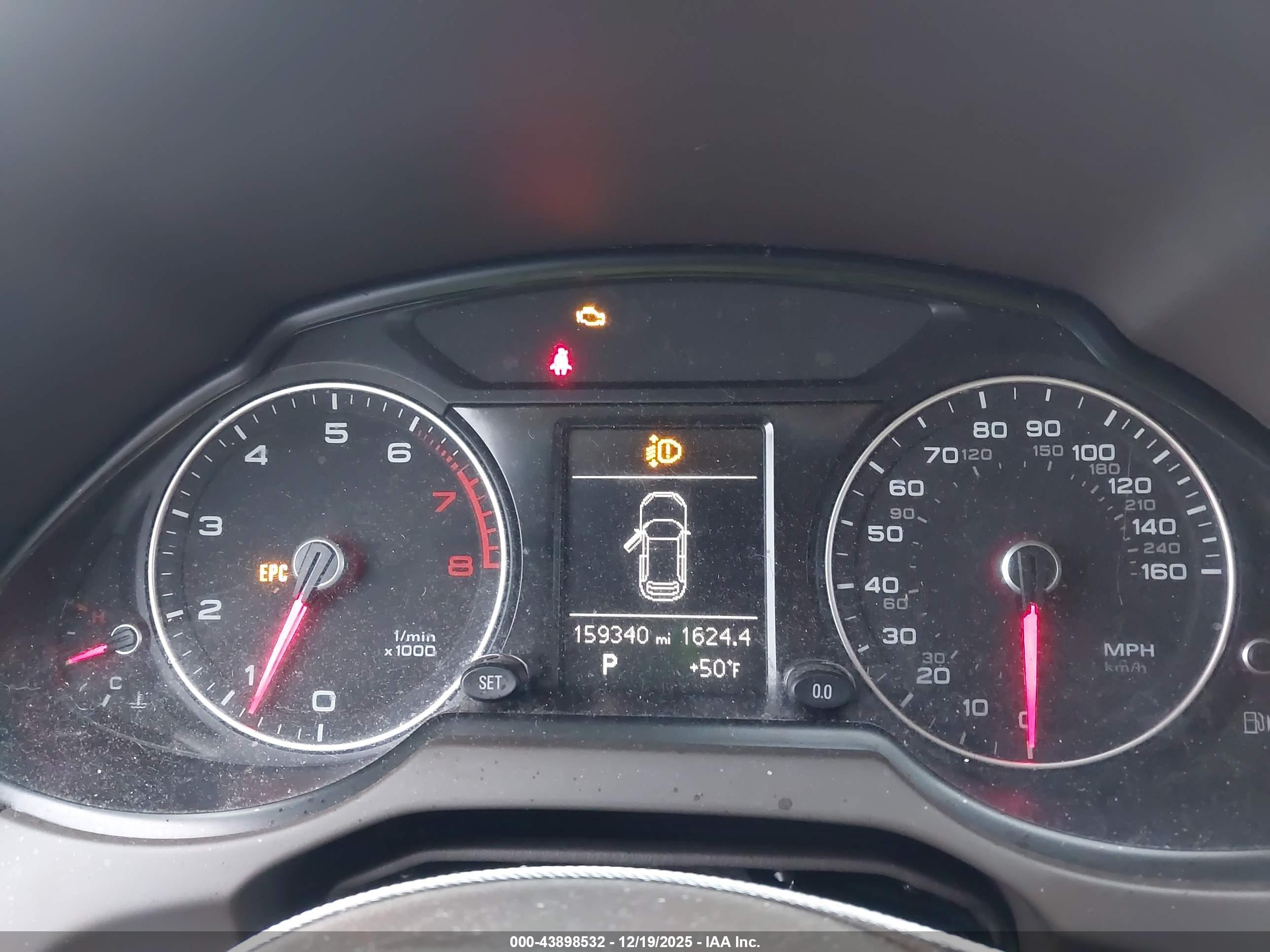 AUDI Q5 image 7