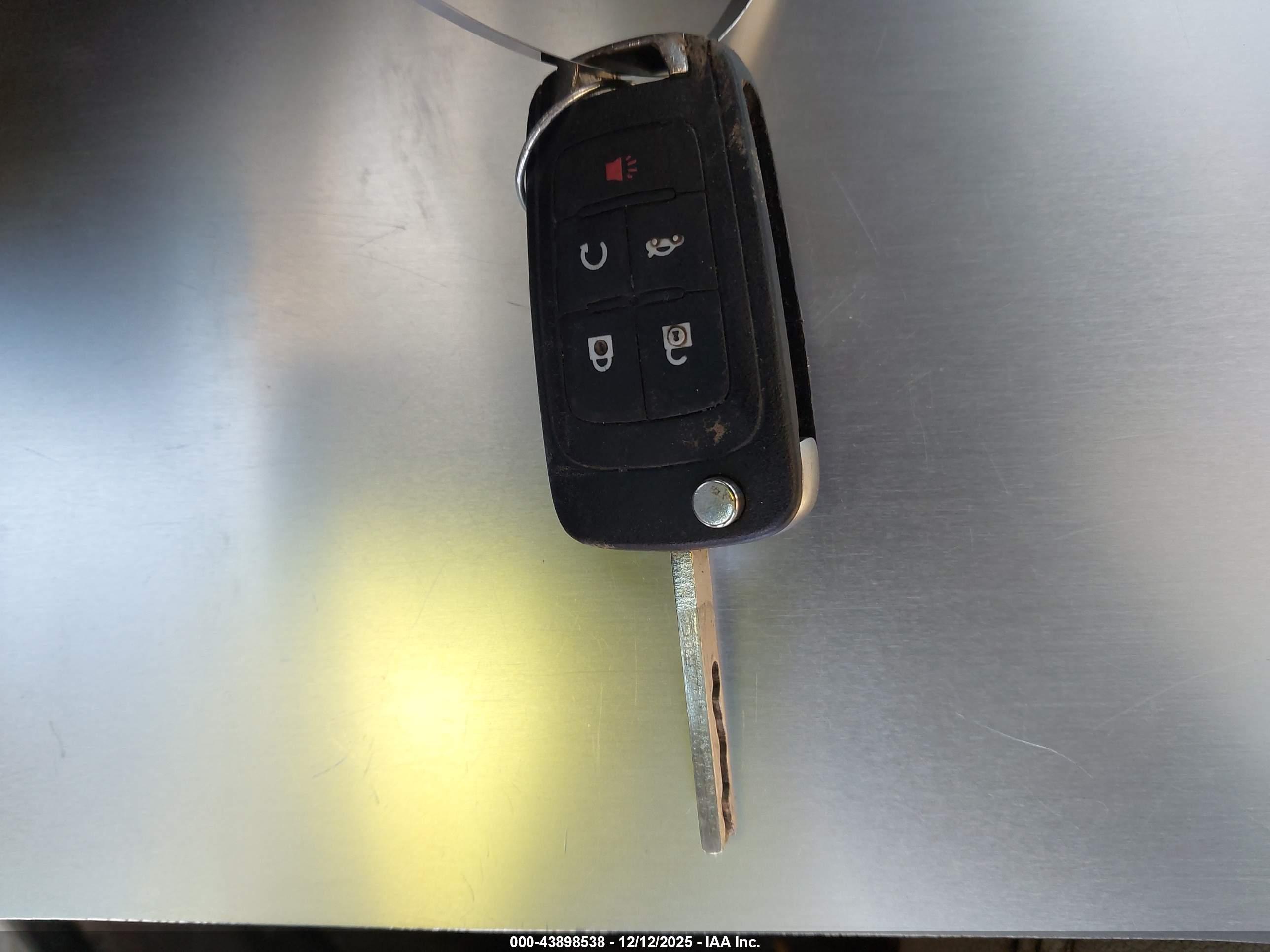 BUICK VERANO image 11
