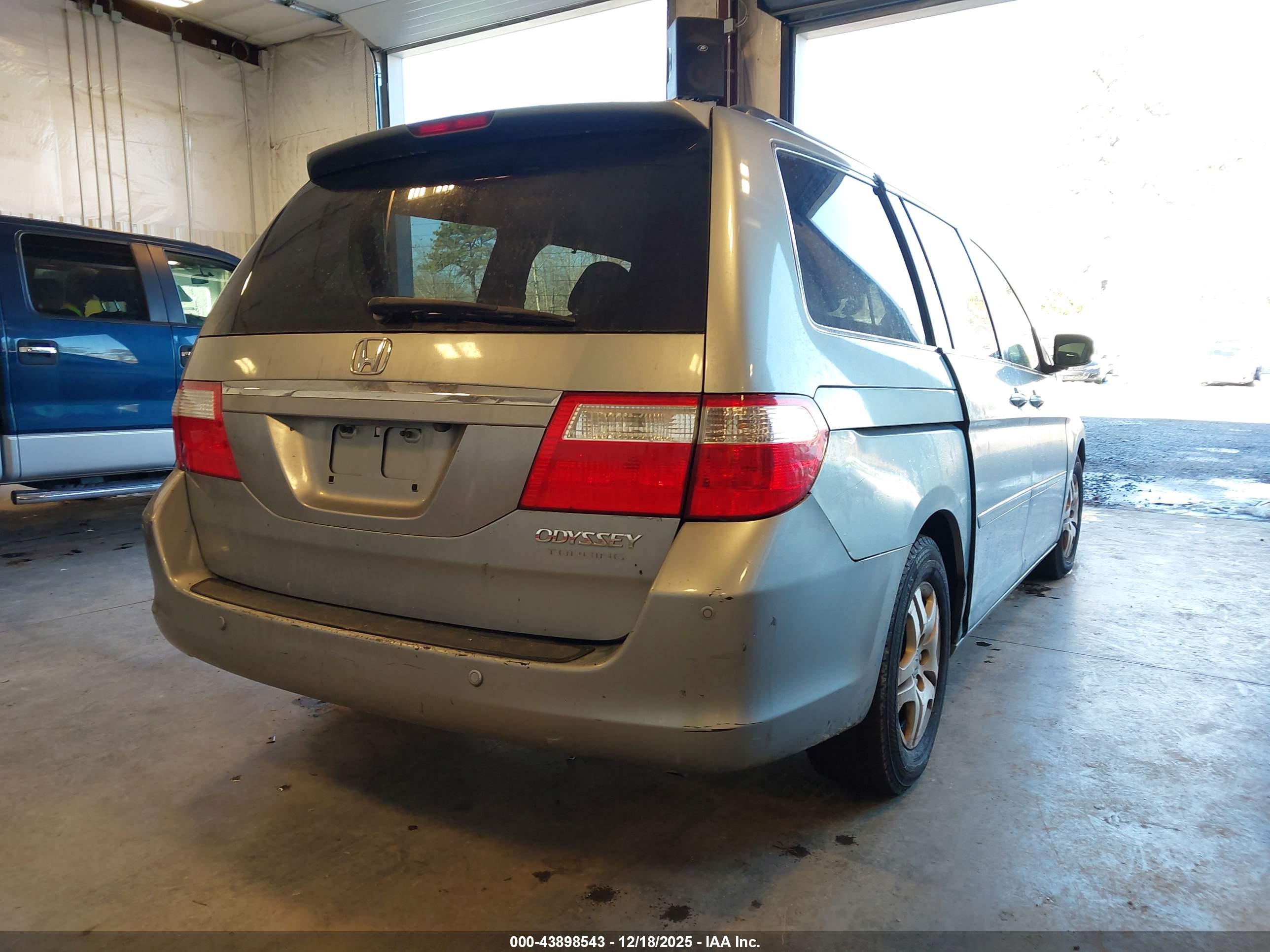 HONDA ODYSSEY image 4