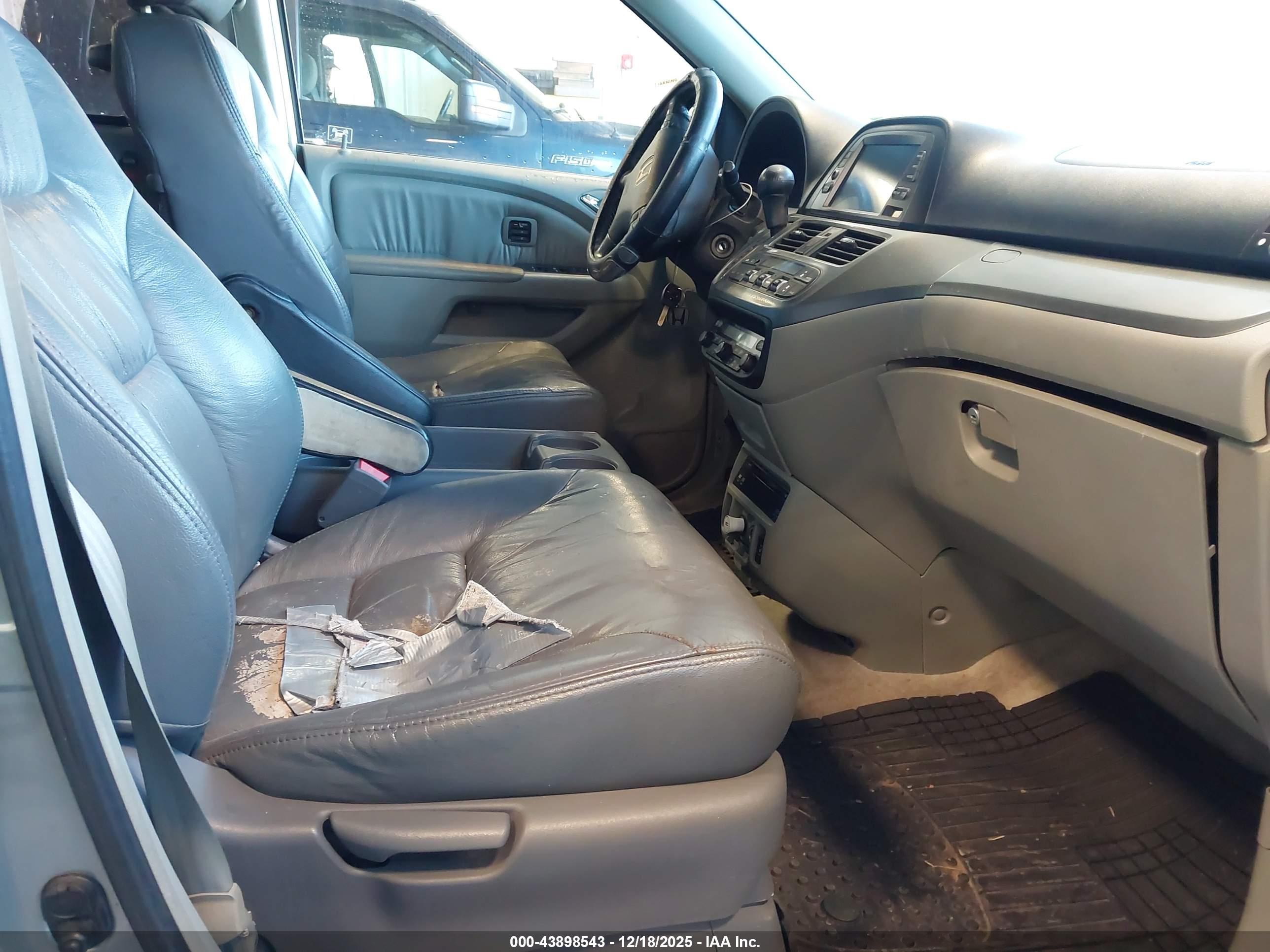 HONDA ODYSSEY image 5