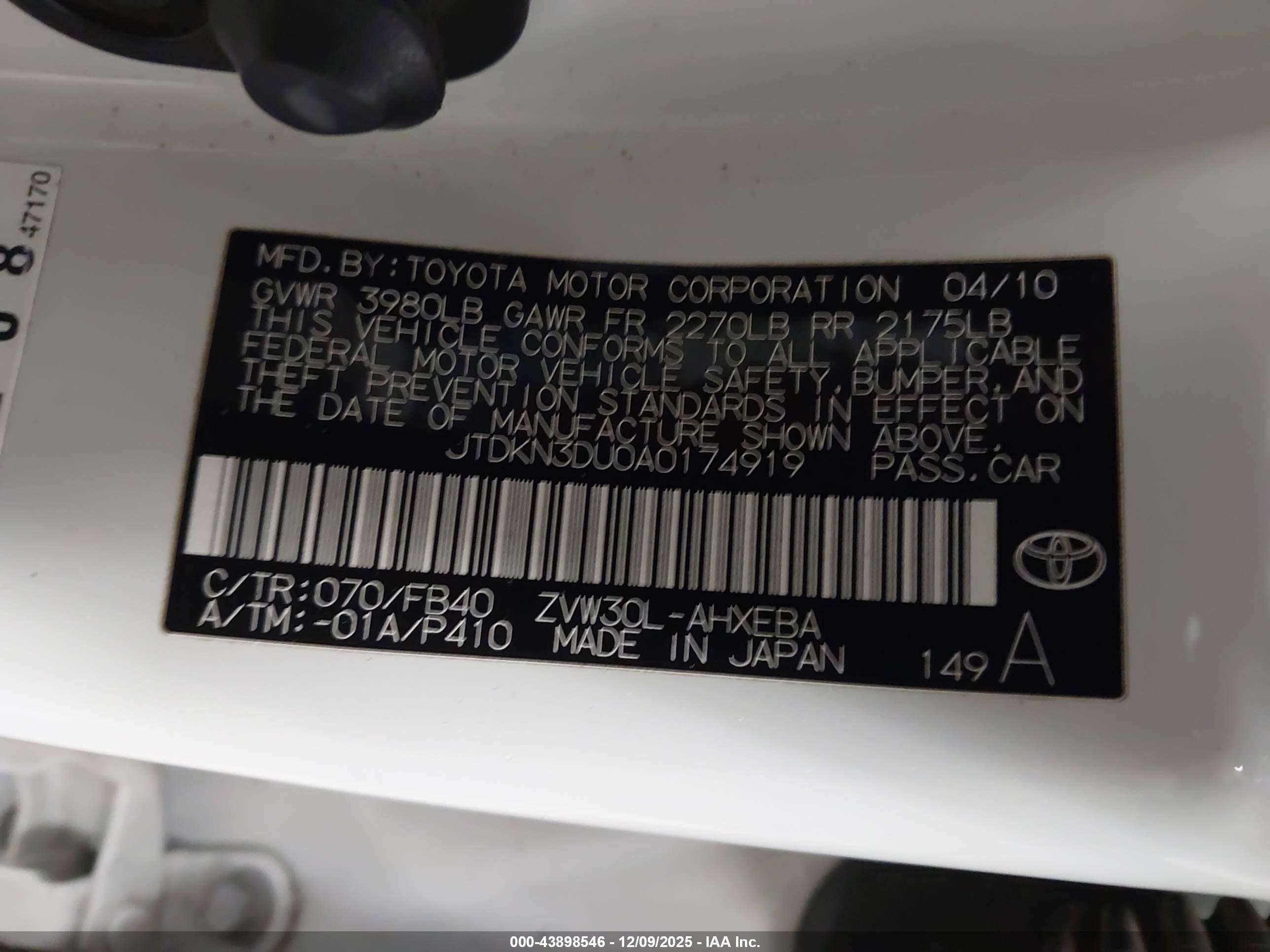 TOYOTA PRIUS image 9