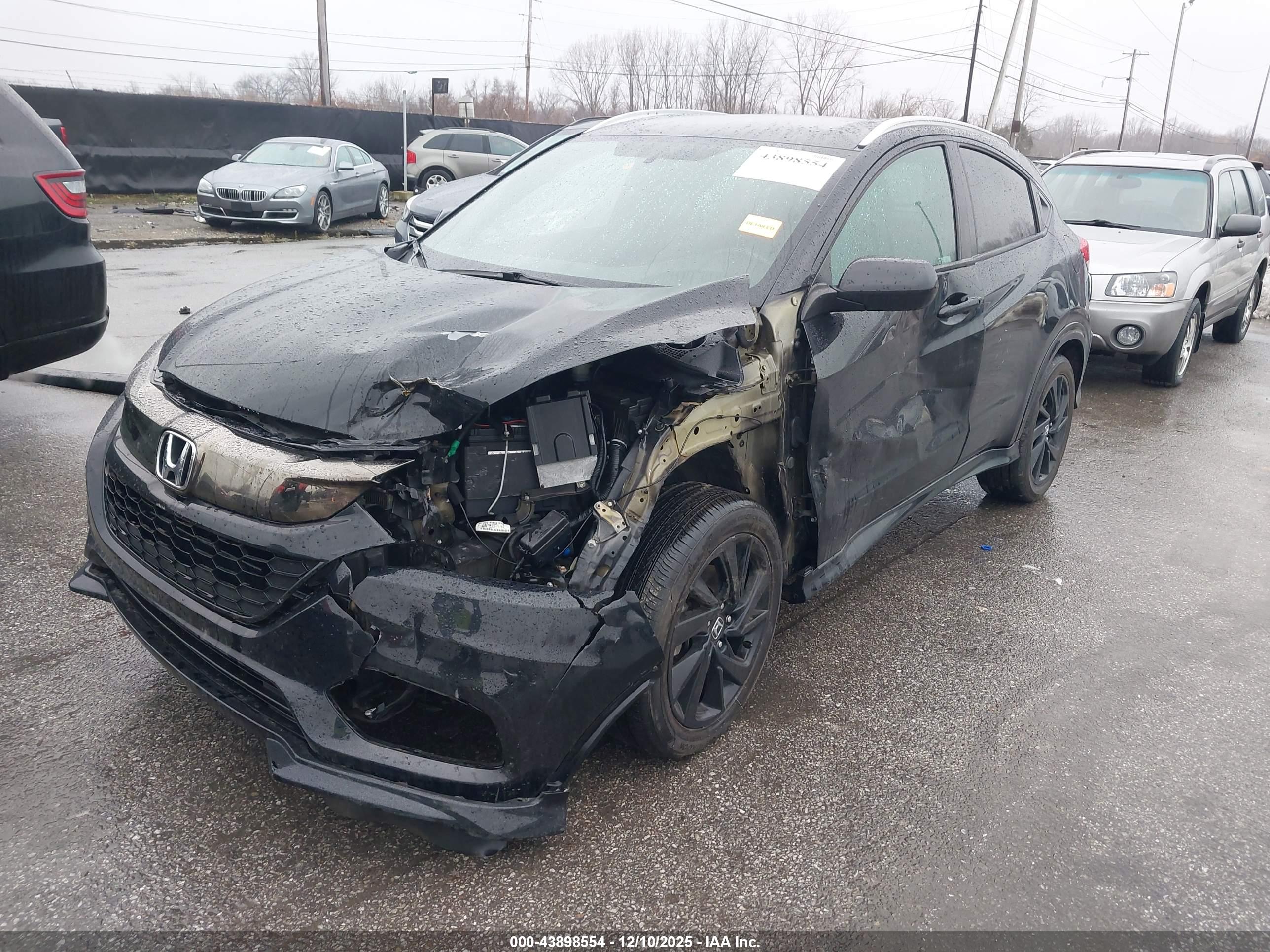 HONDA HR-V image 2