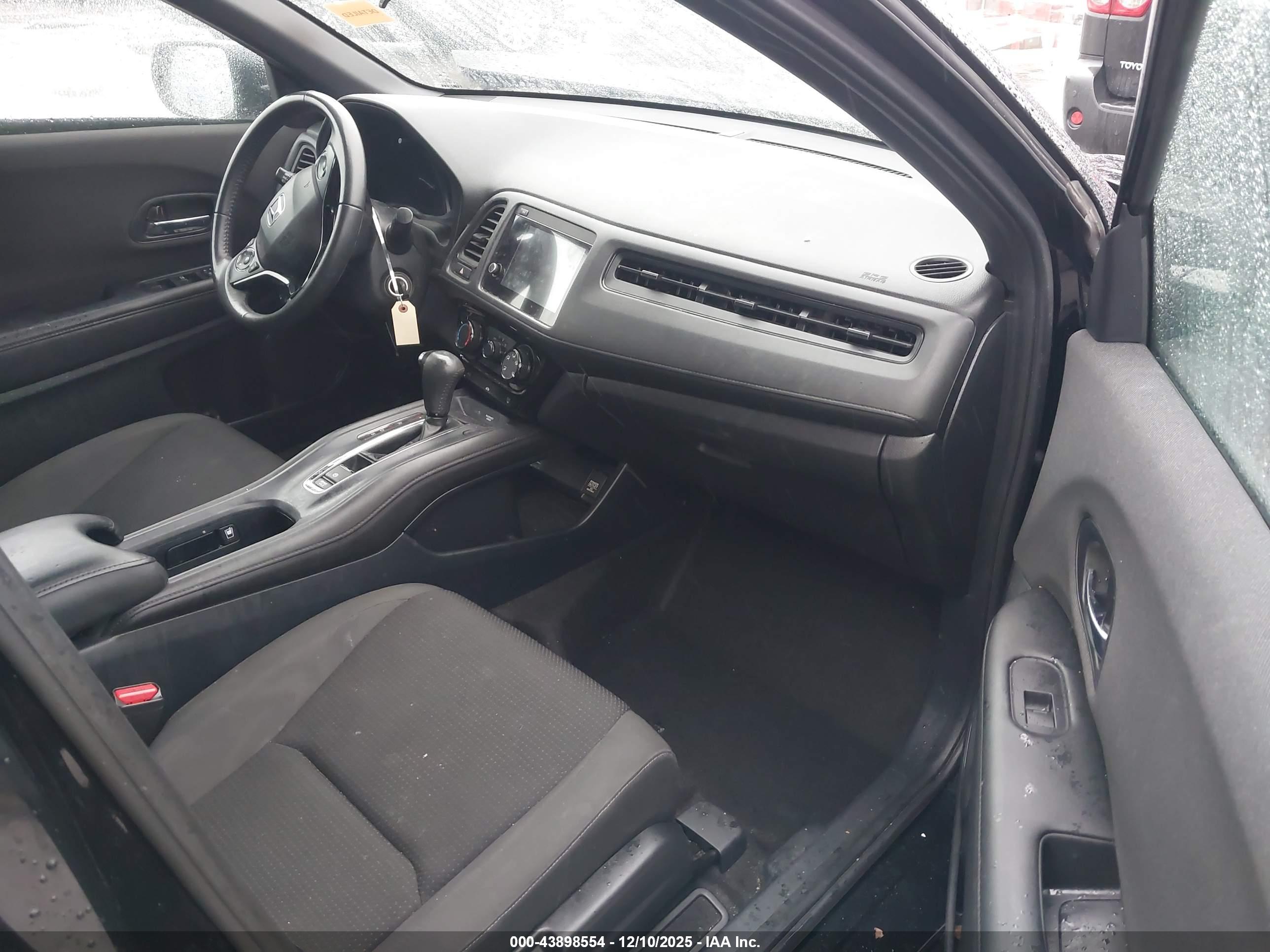 HONDA HR-V image 5