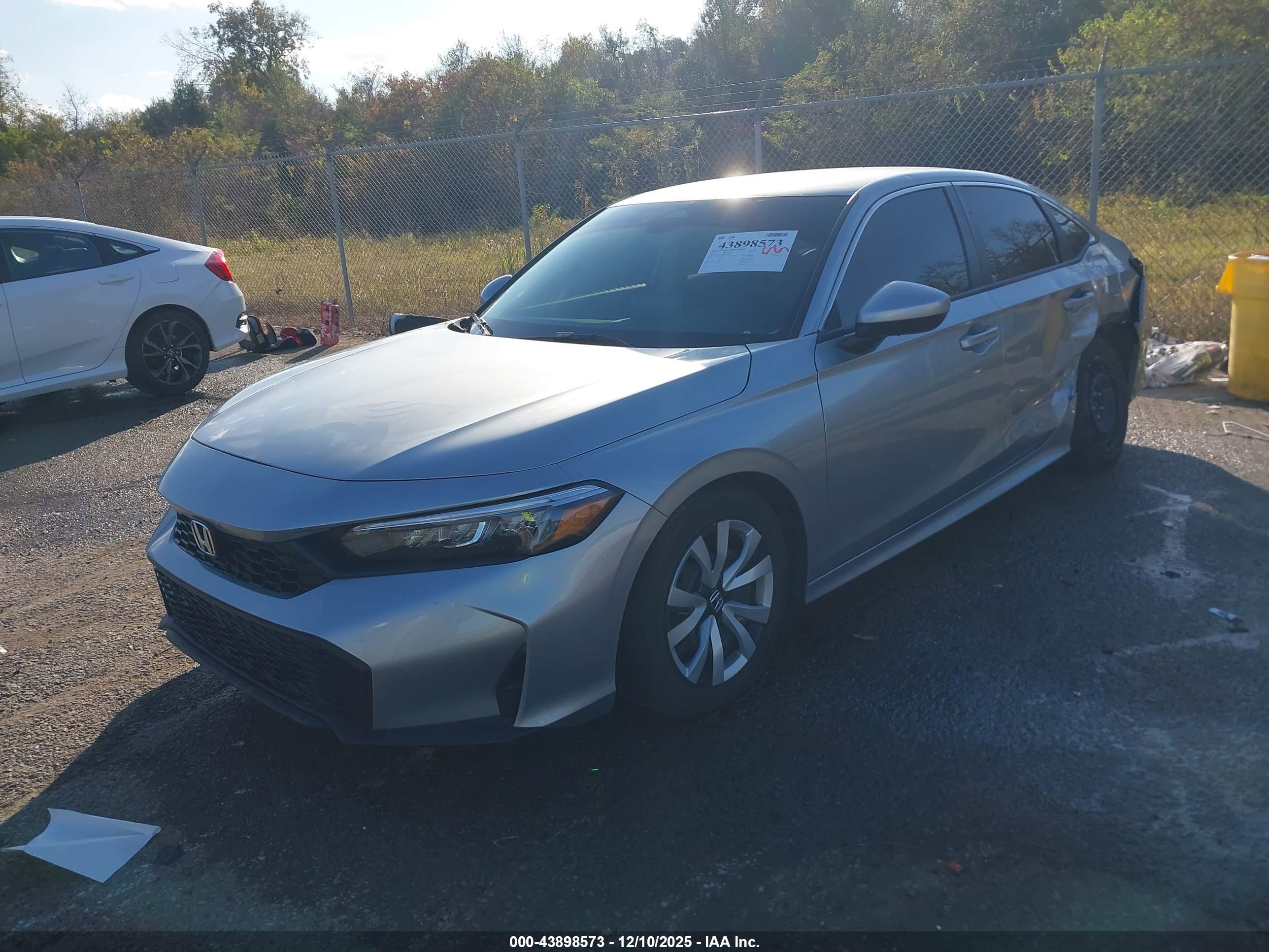 HONDA CIVIC image 2