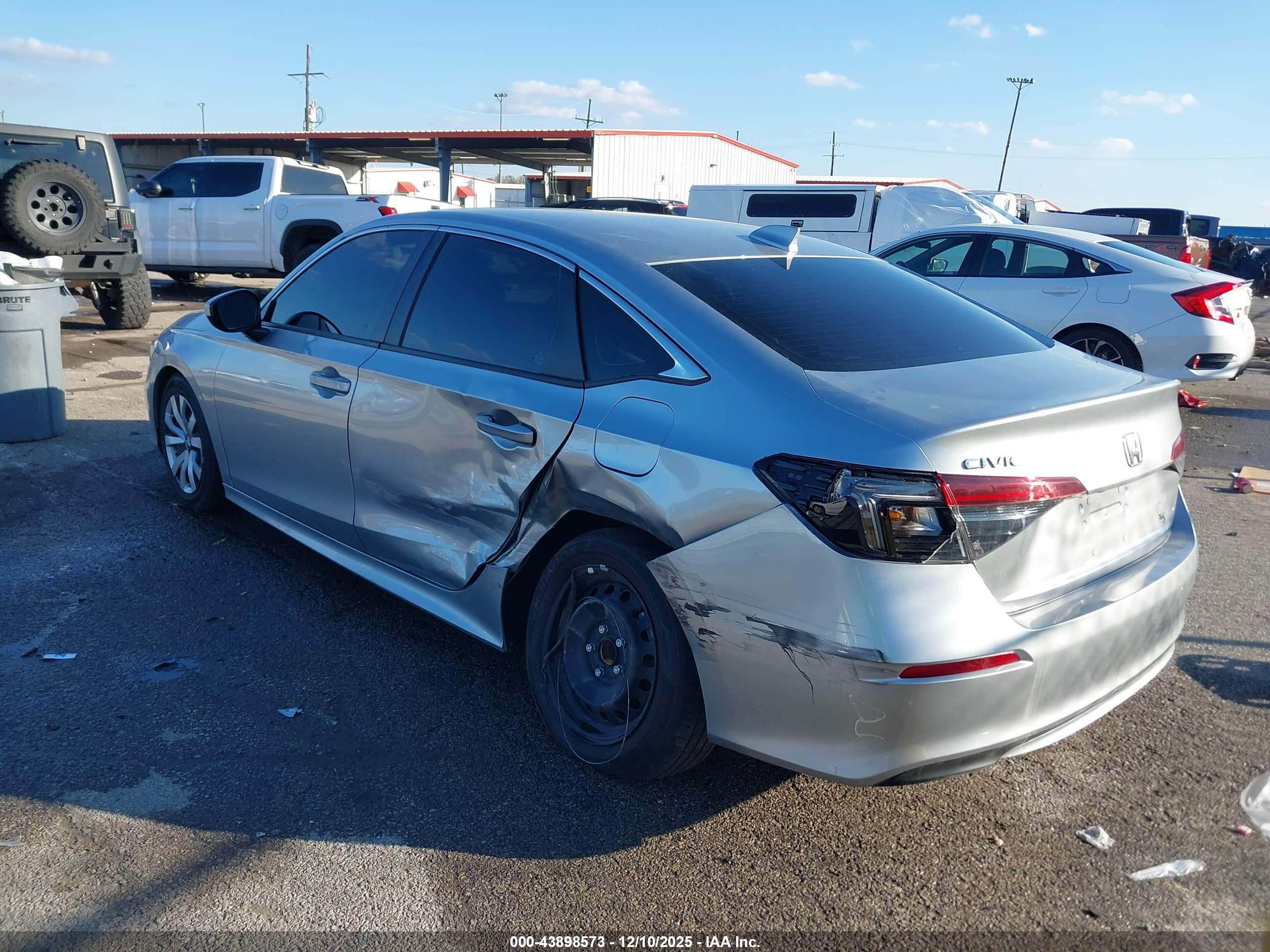 HONDA CIVIC image 3