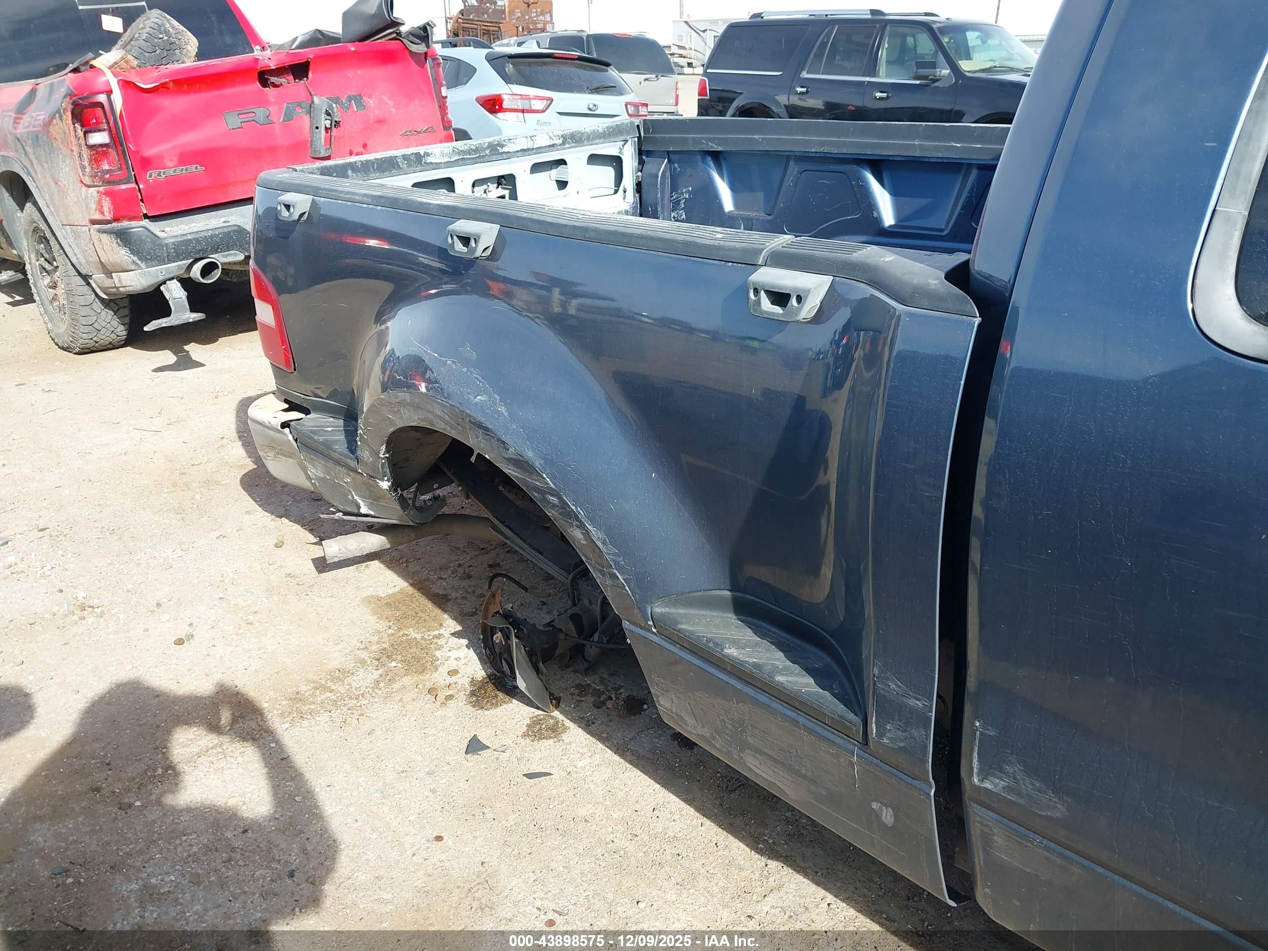 FORD F-150 image 6
