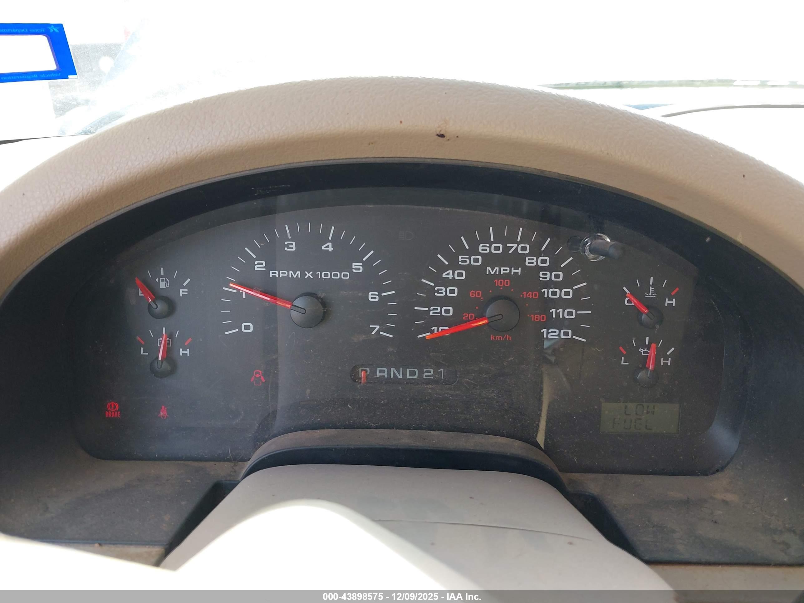FORD F-150 image 7