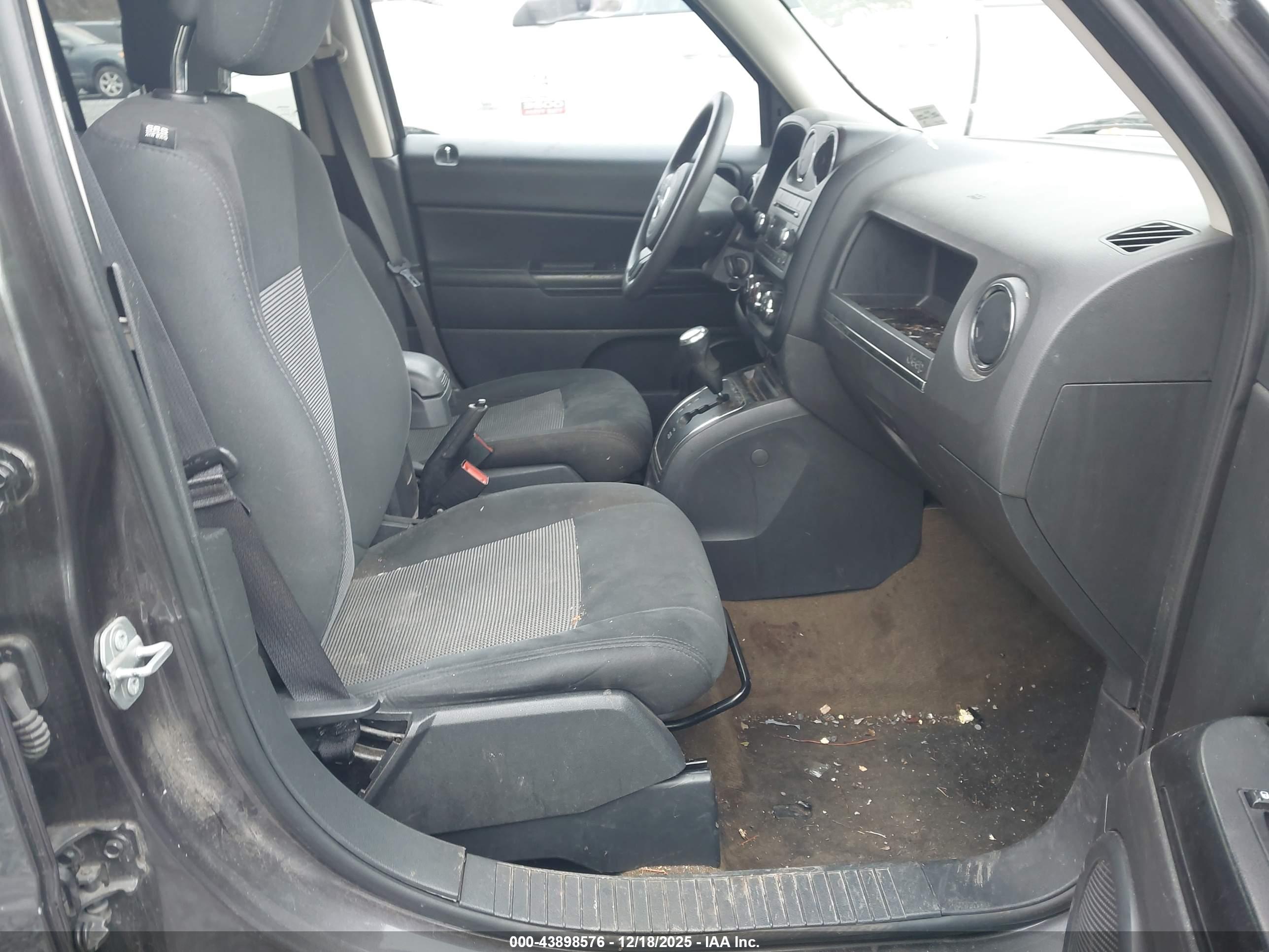 JEEP PATRIOT image 5