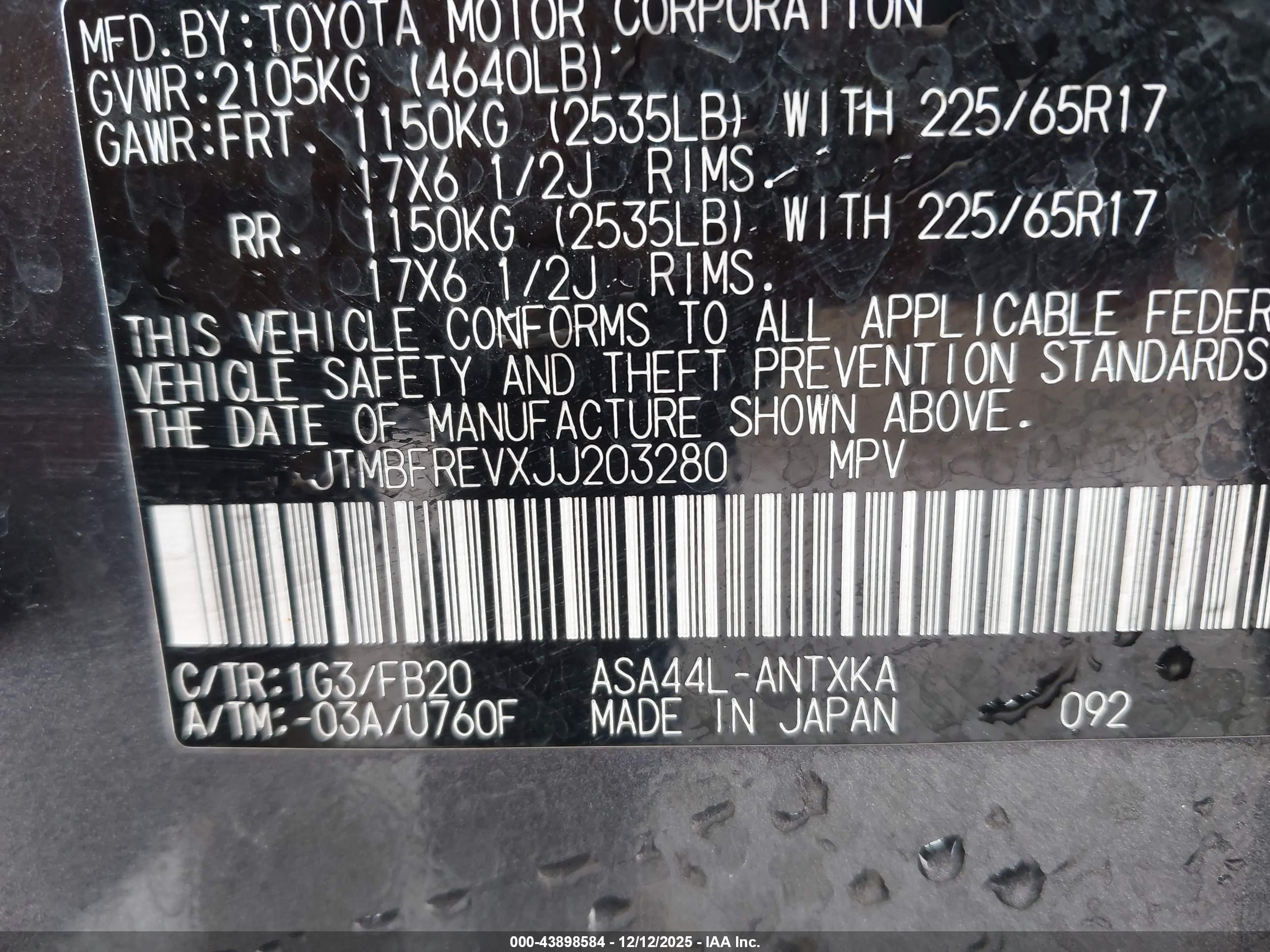 TOYOTA RAV4 image 9