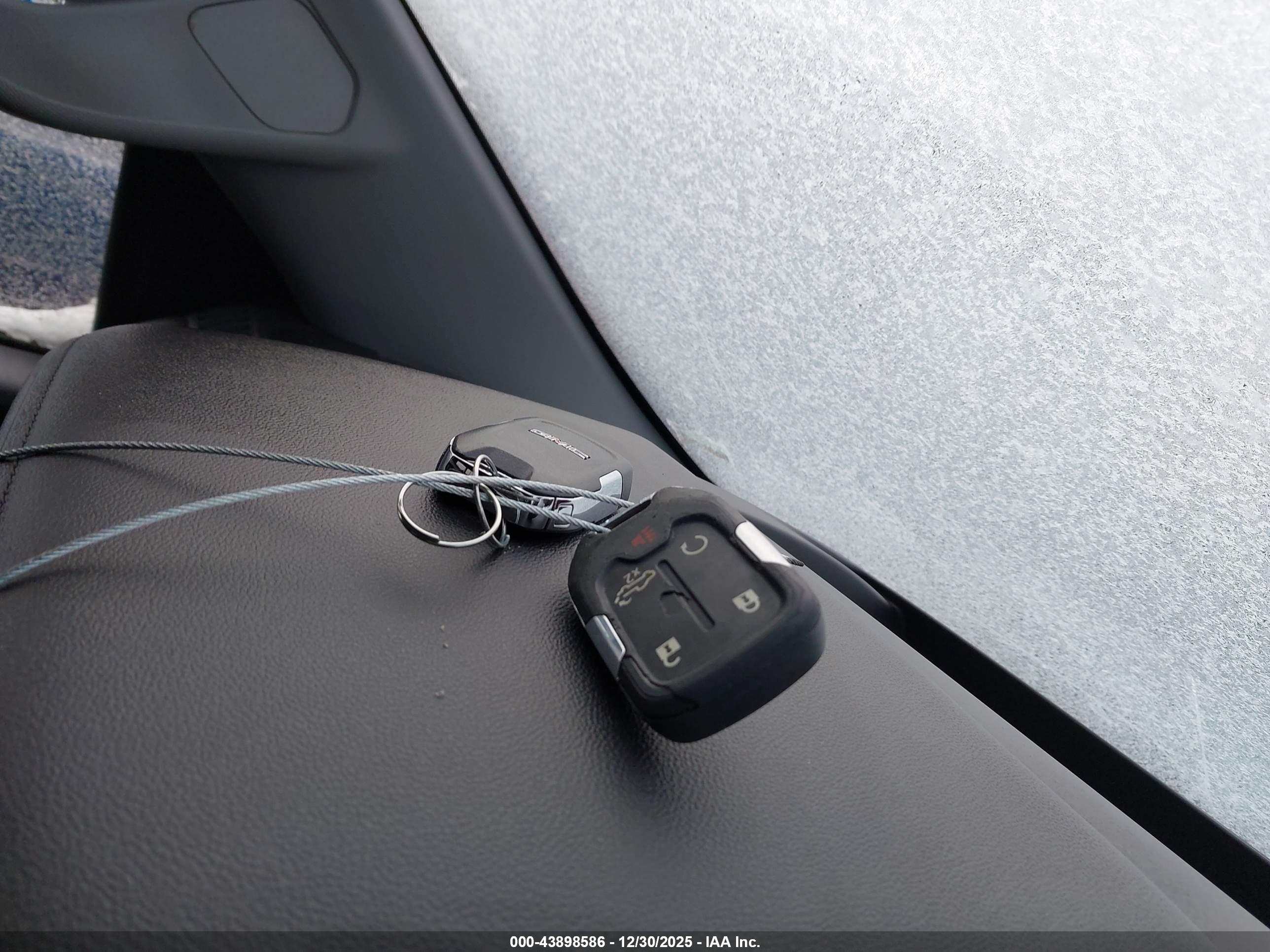 GMC SIERRA image 11