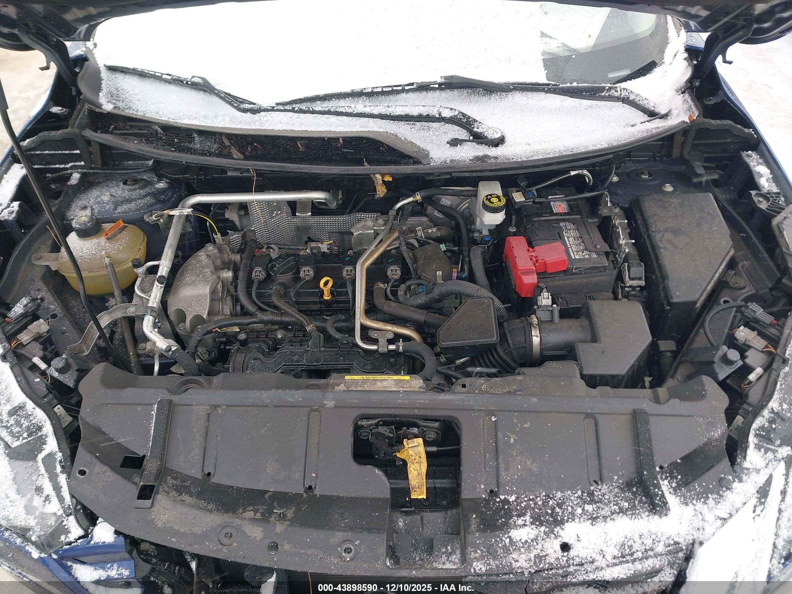 NISSAN ROGUE image 10