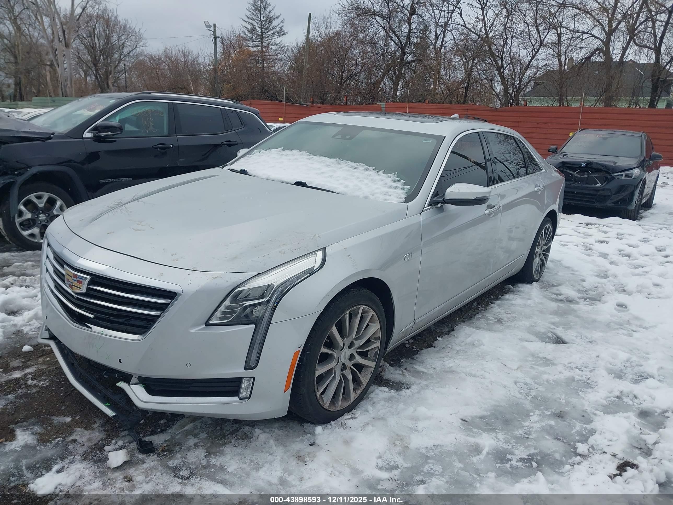 CADILLAC CT6 image 2