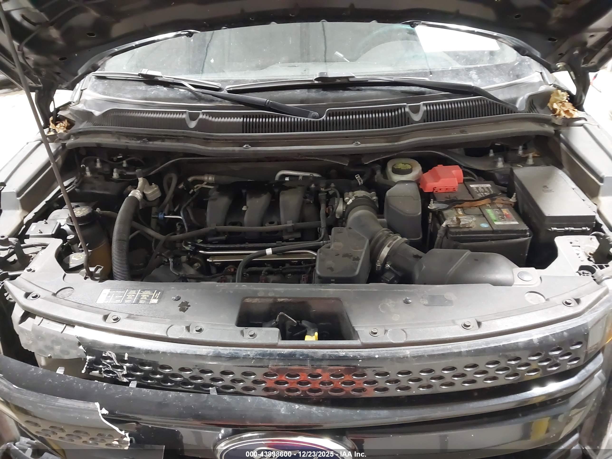 FORD UTILITY image 10