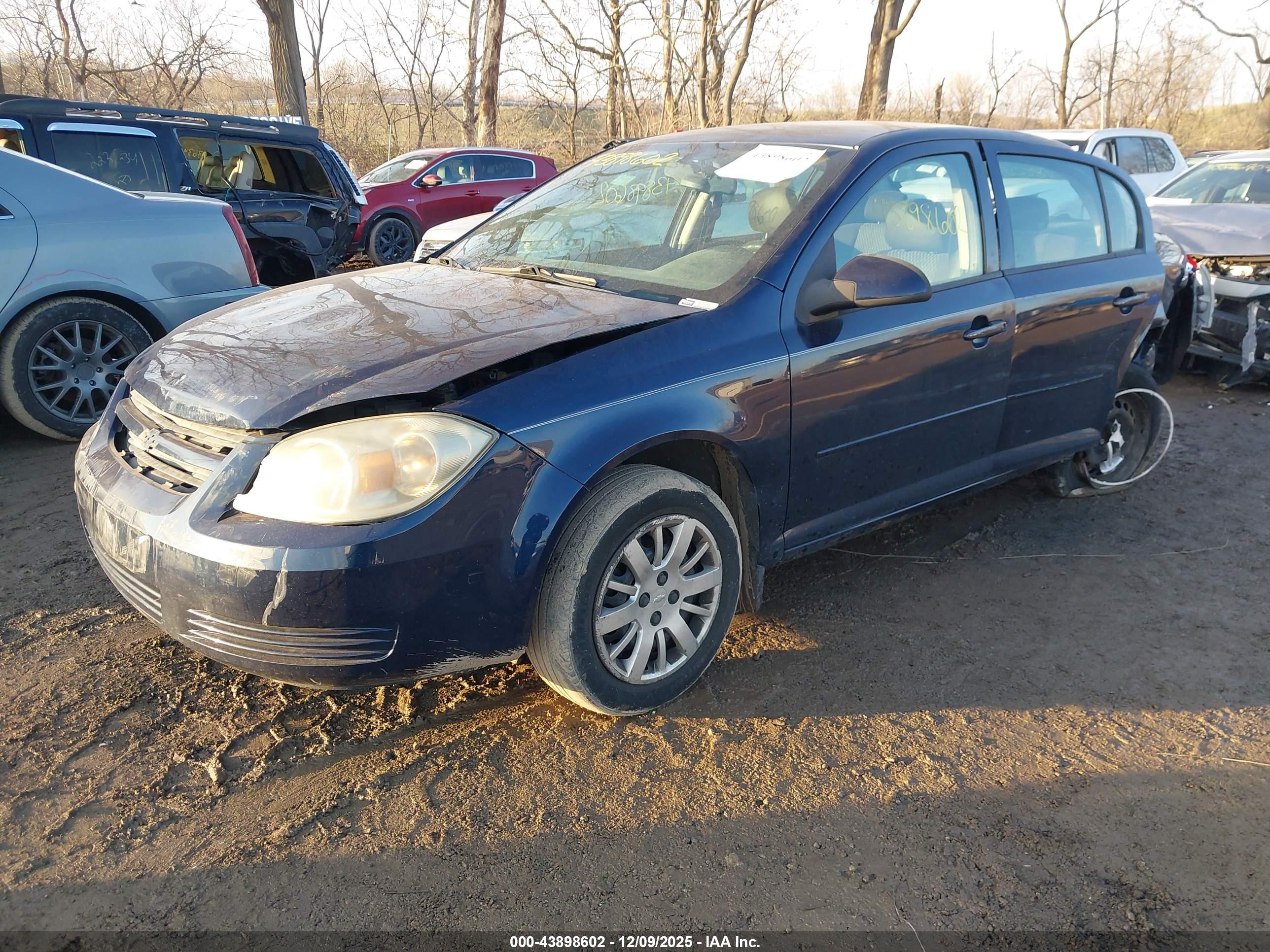 CHEVROLET COBALT image 2