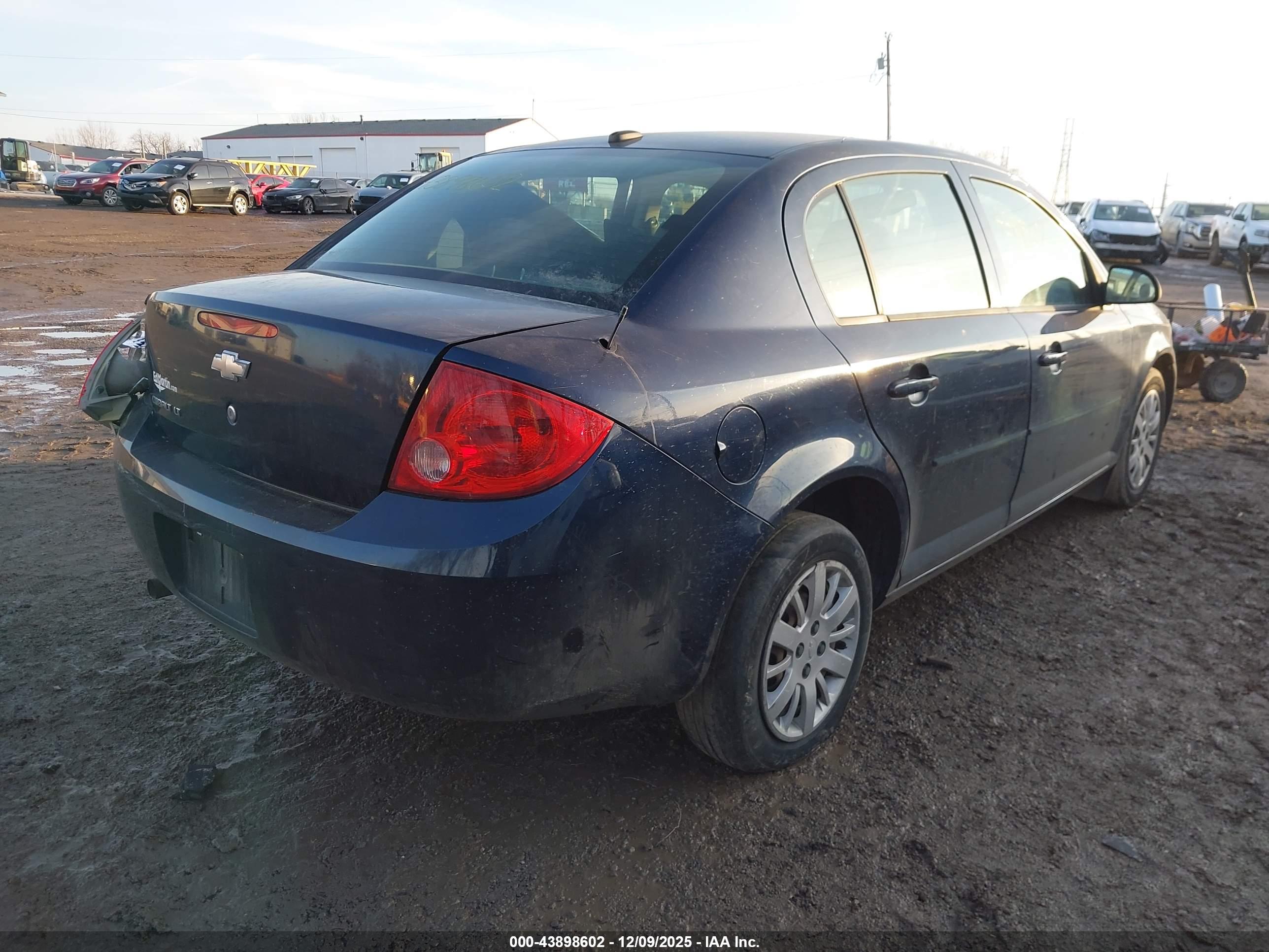 CHEVROLET COBALT image 4
