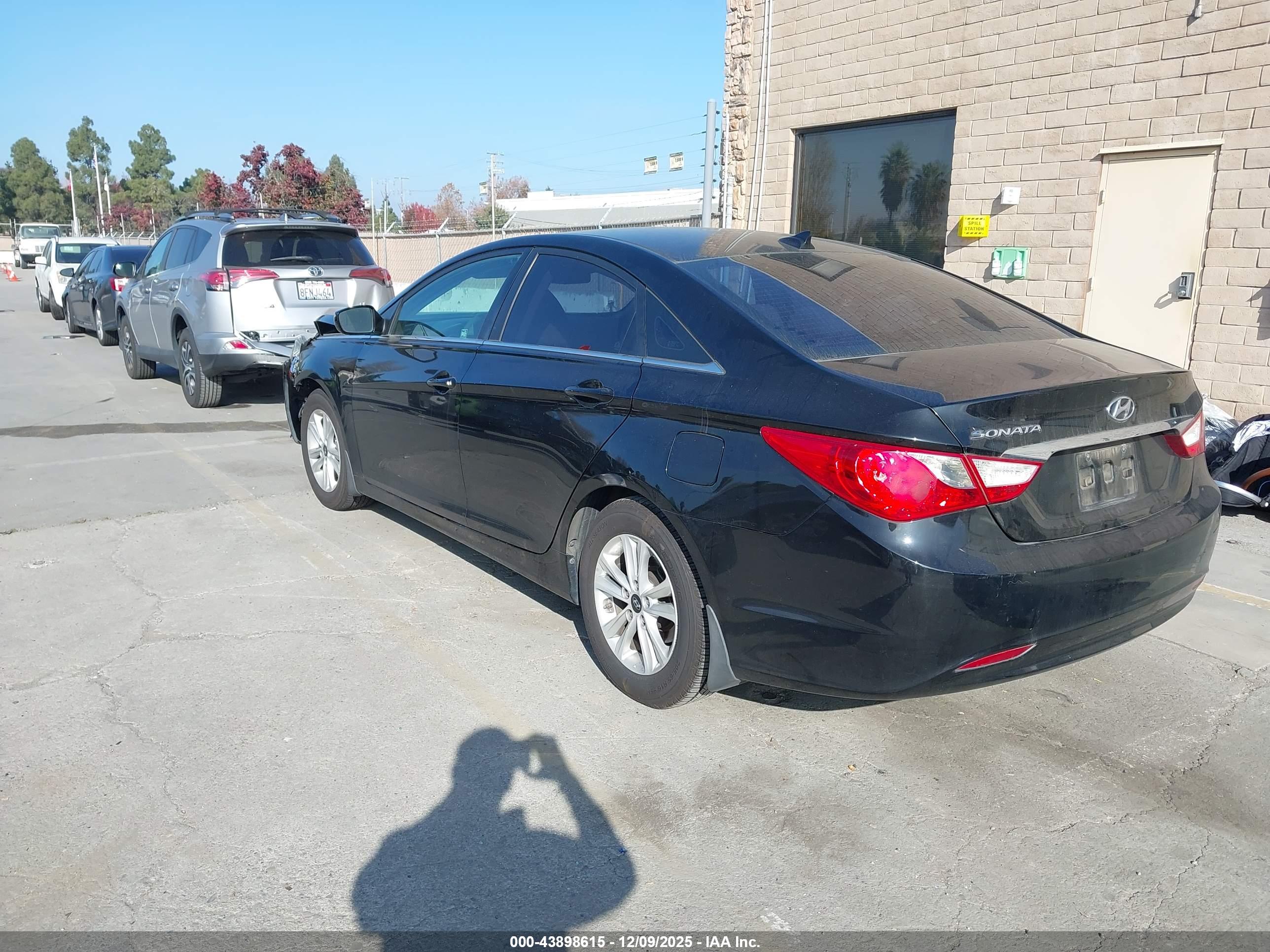 HYUNDAI SONATA image 3