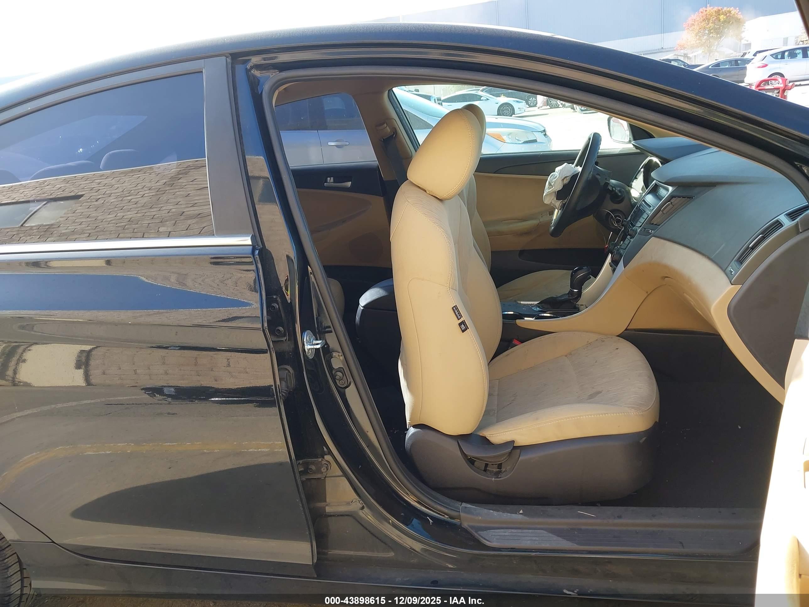 HYUNDAI SONATA image 5