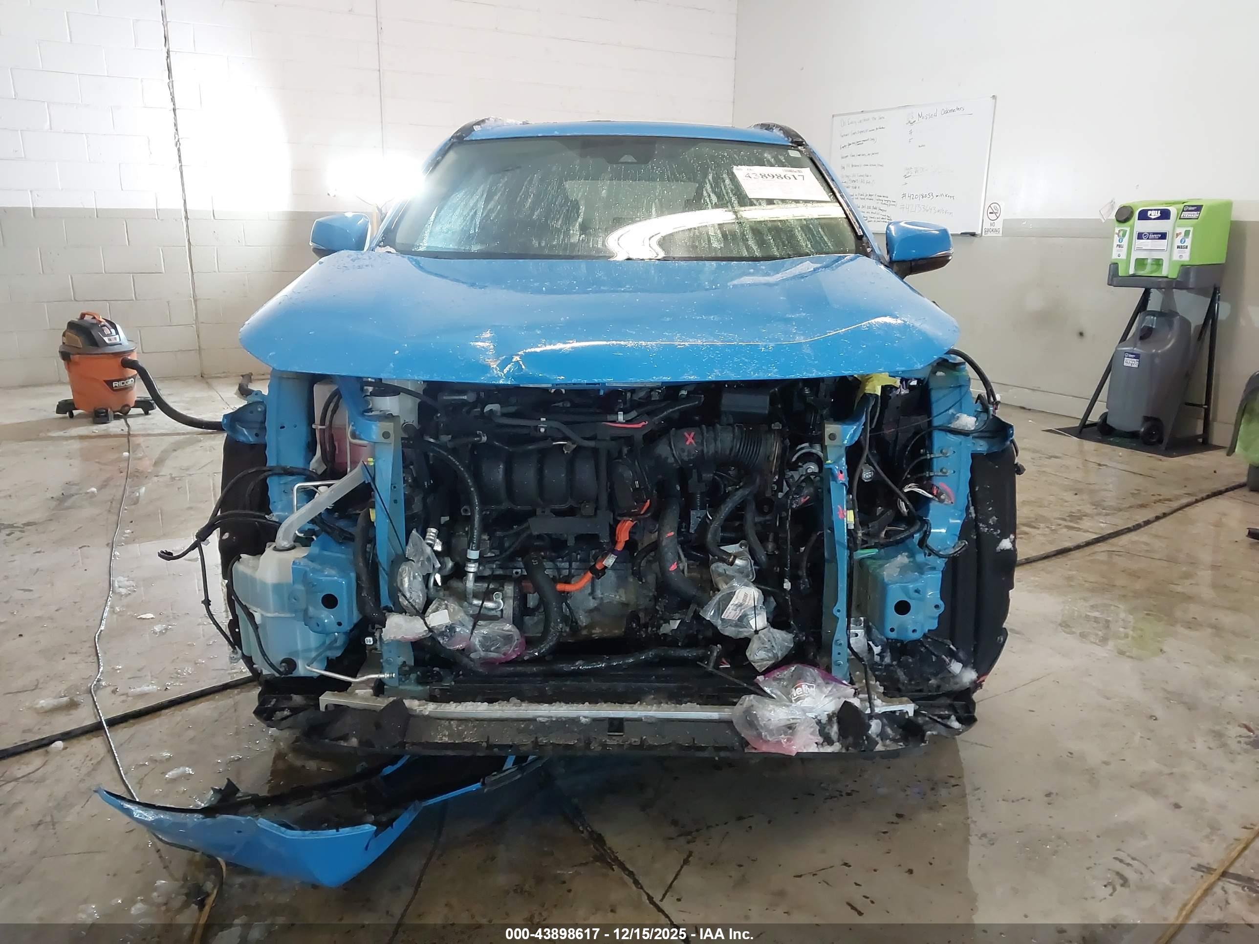 TOYOTA RAV4 image 6