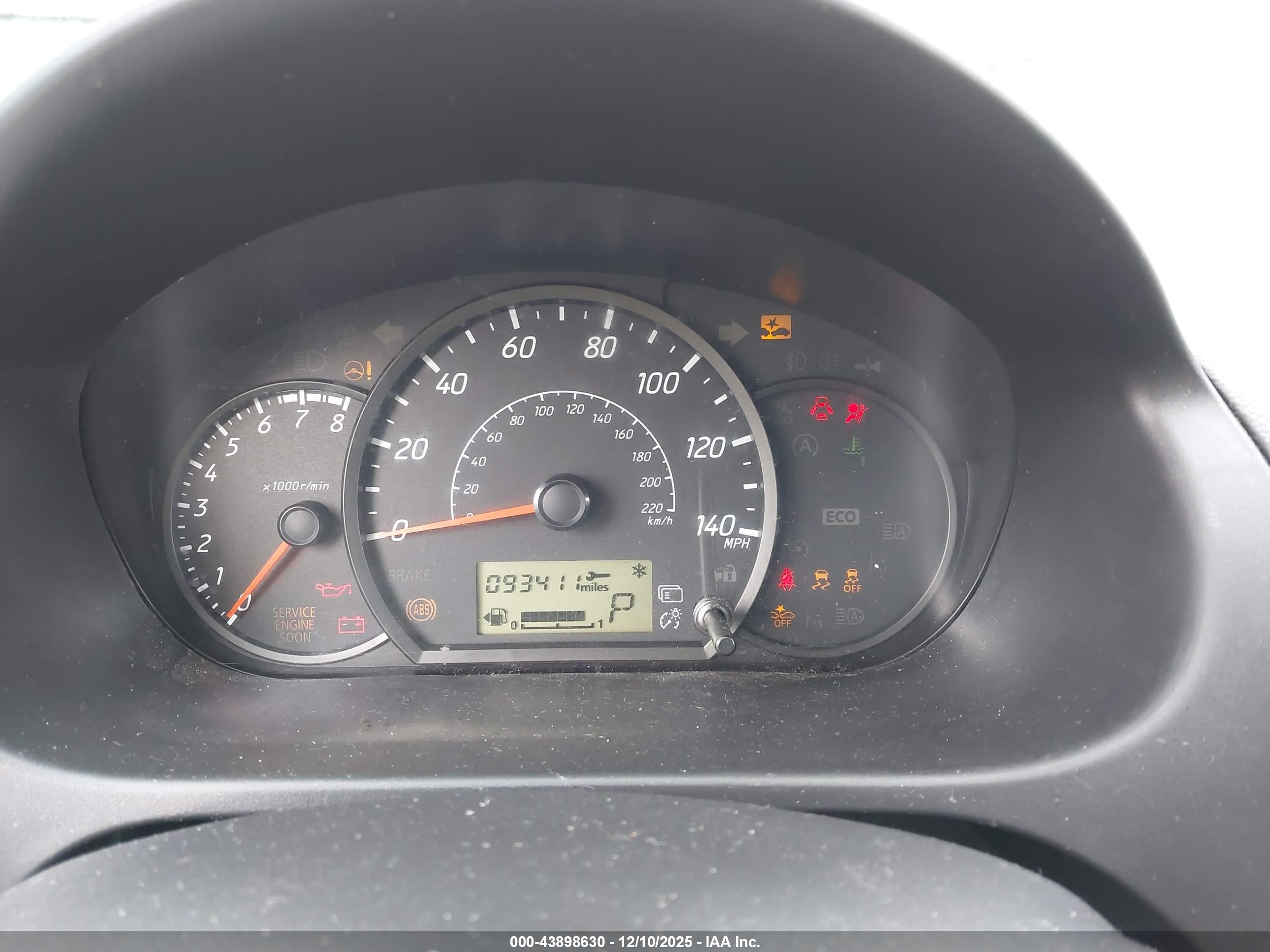 MITSUBISHI MIRAGE image 7