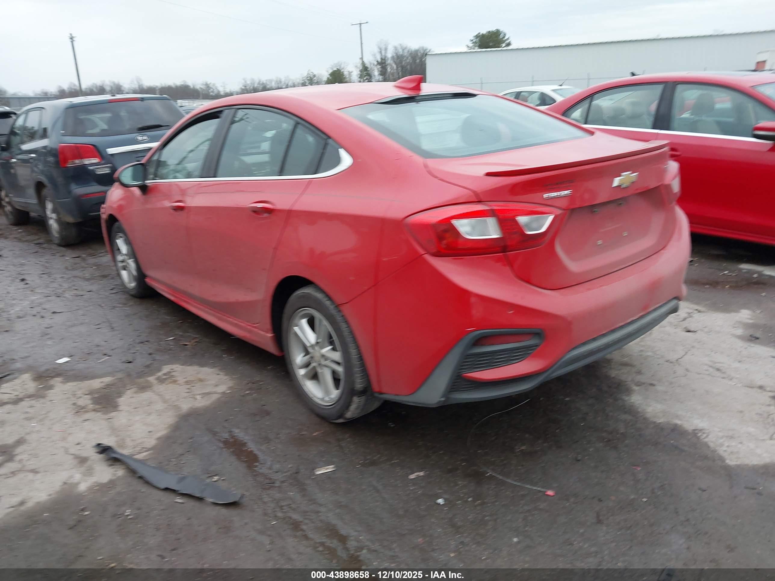 CHEVROLET CRUZE image 3