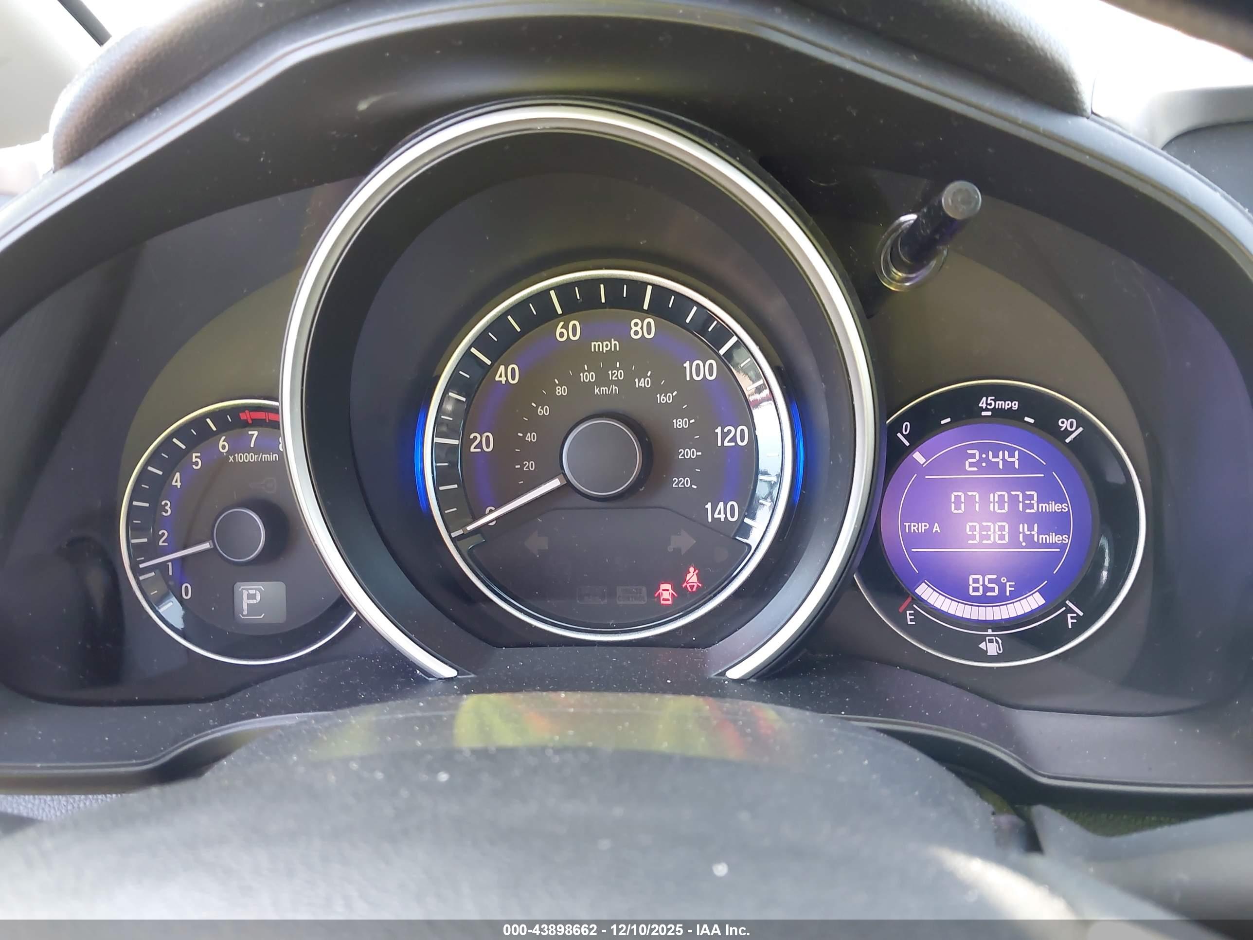 HONDA FIT image 7