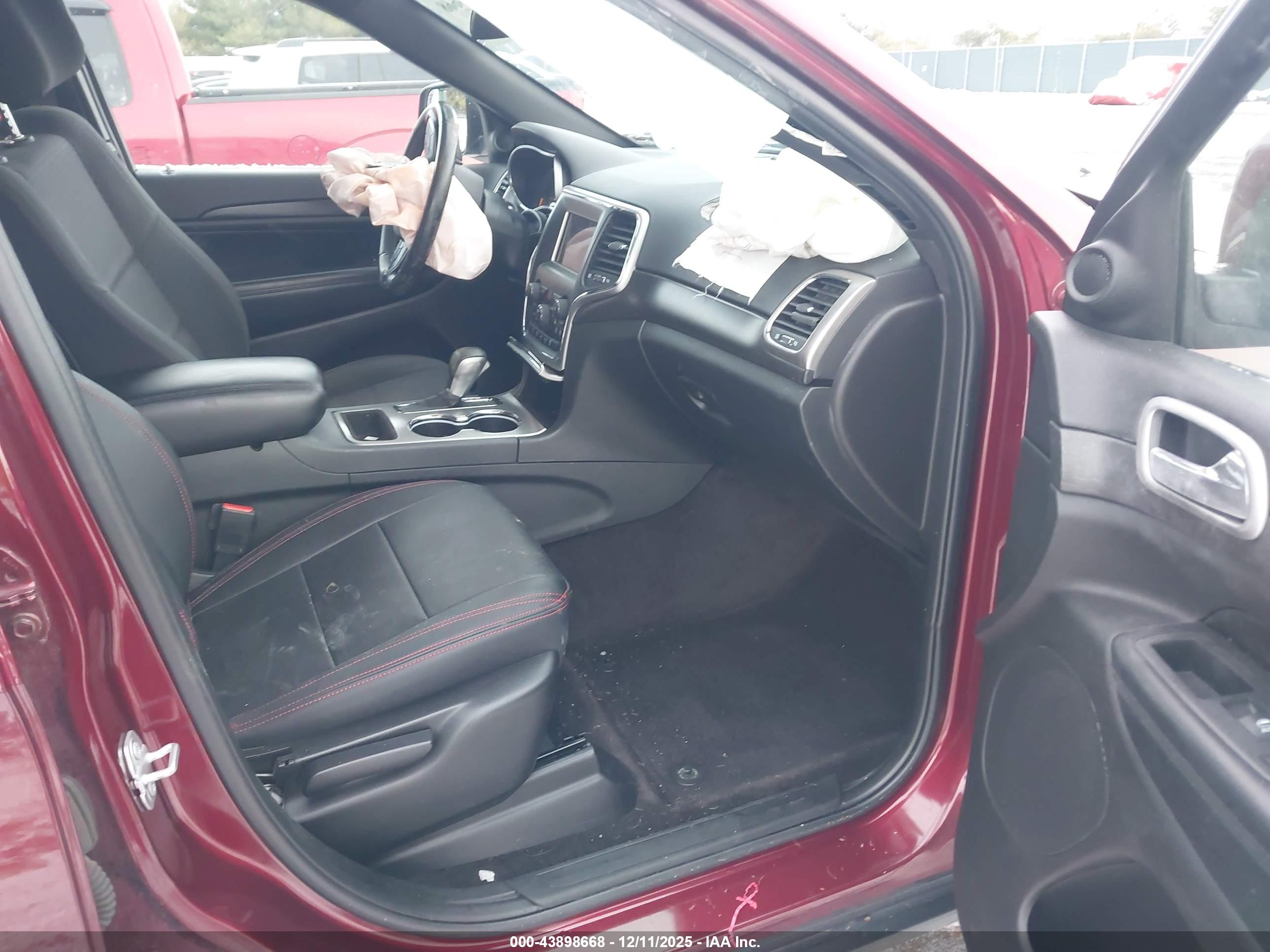 JEEP GRAND image 5