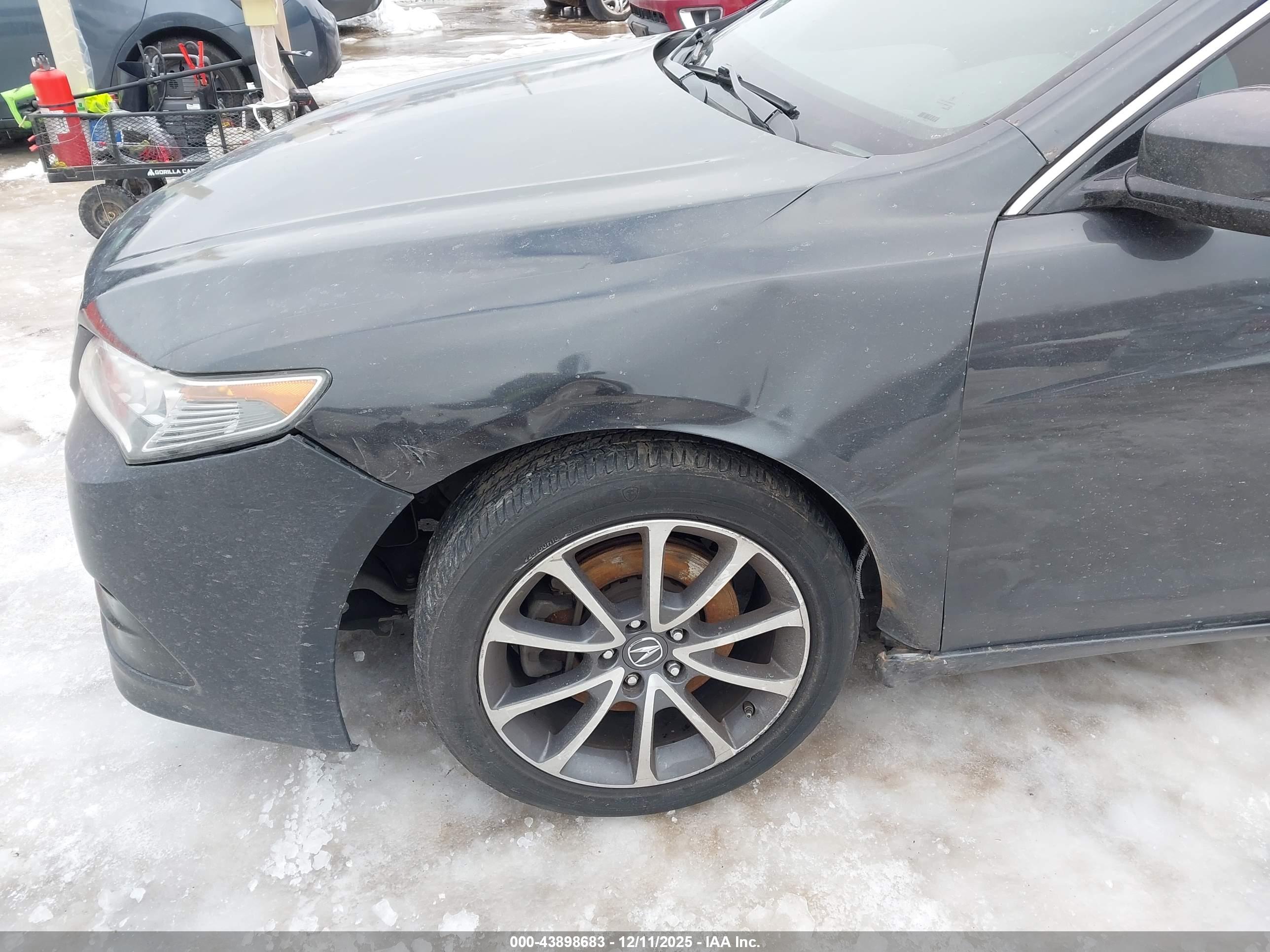 ACURA TLX image 6