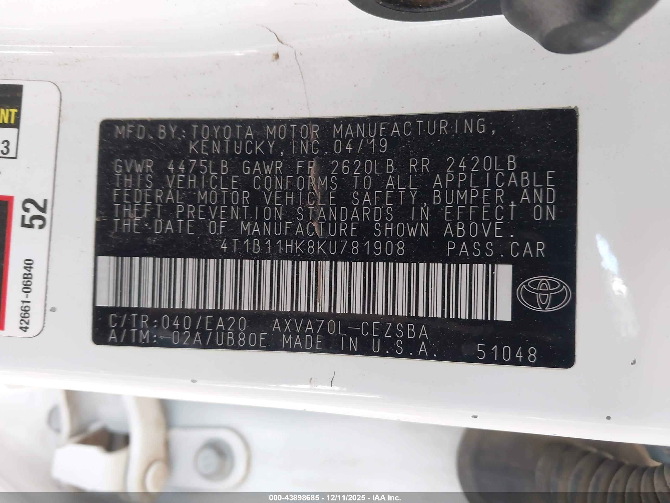 TOYOTA CAMRY image 9
