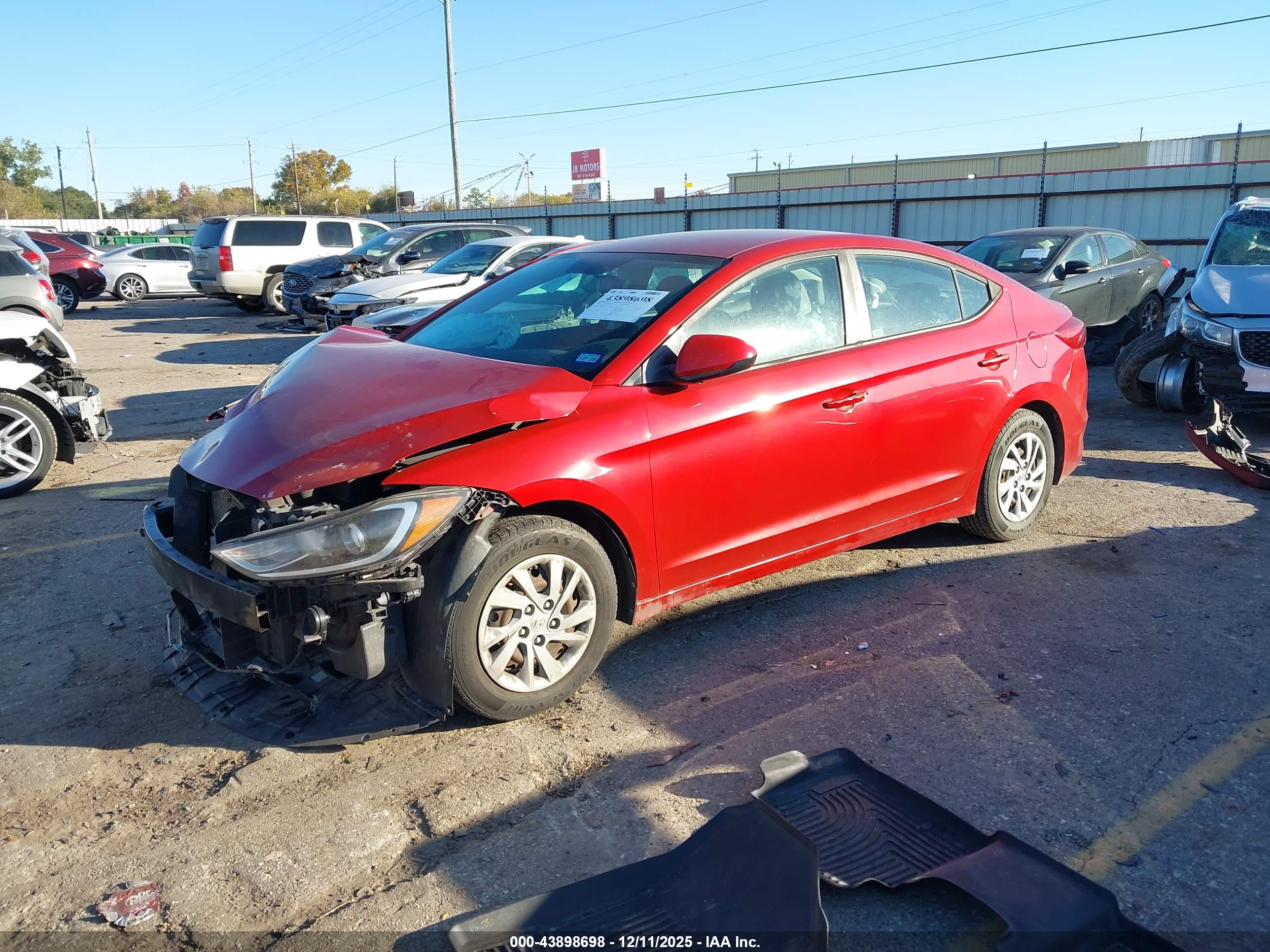 HYUNDAI ELANTRA image 2