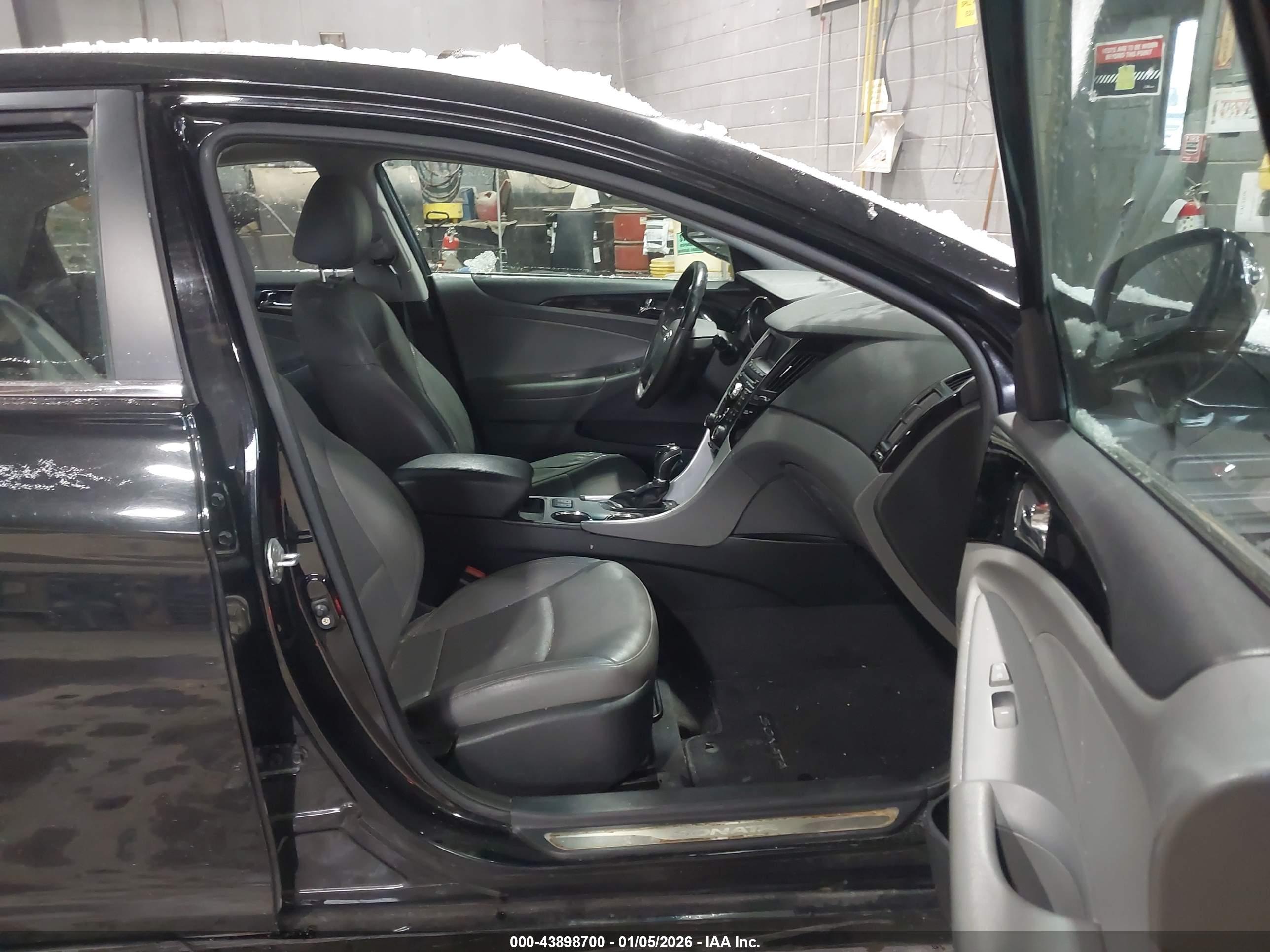 HYUNDAI SONATA image 5