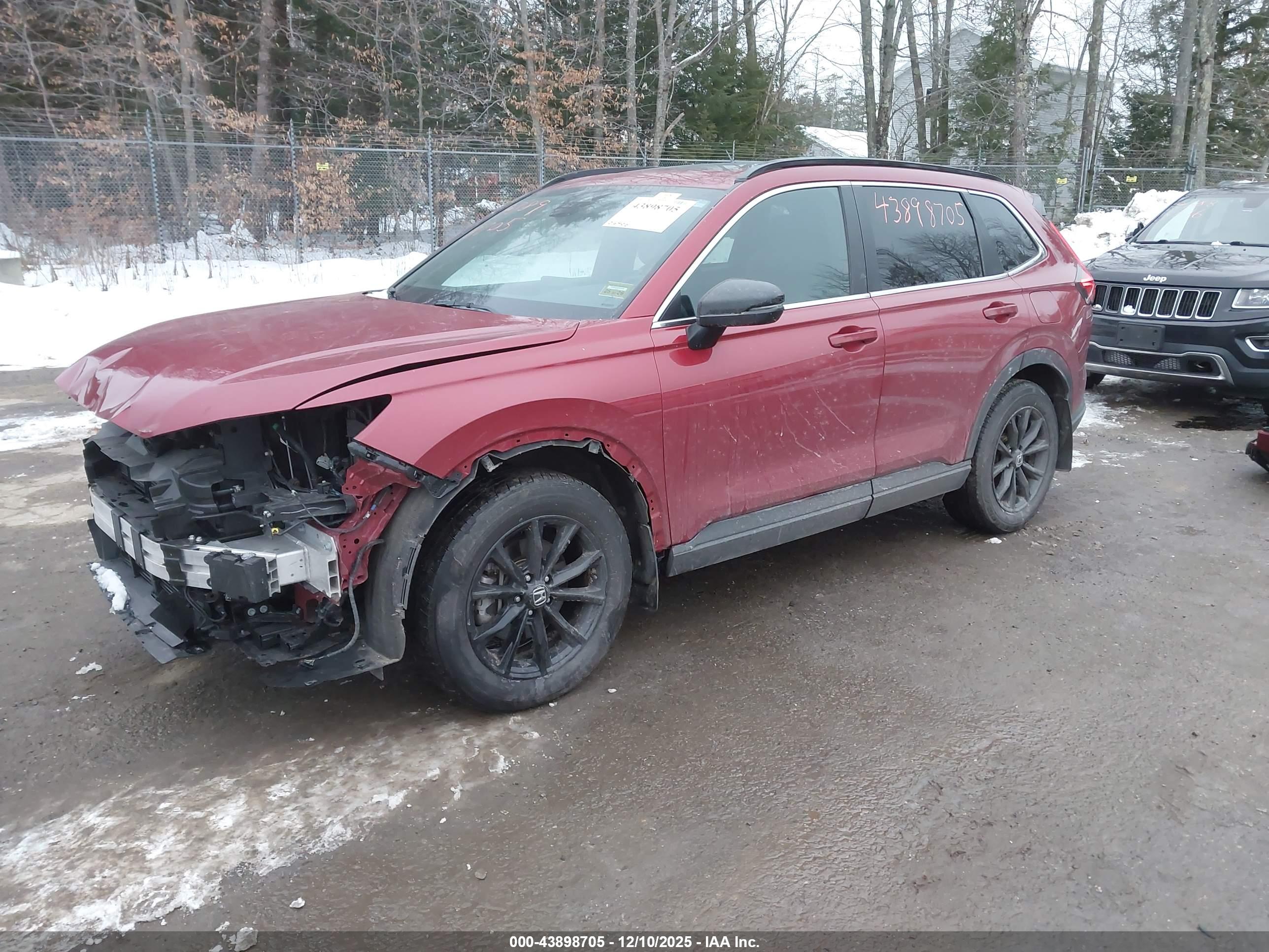 HONDA CR-V image 2