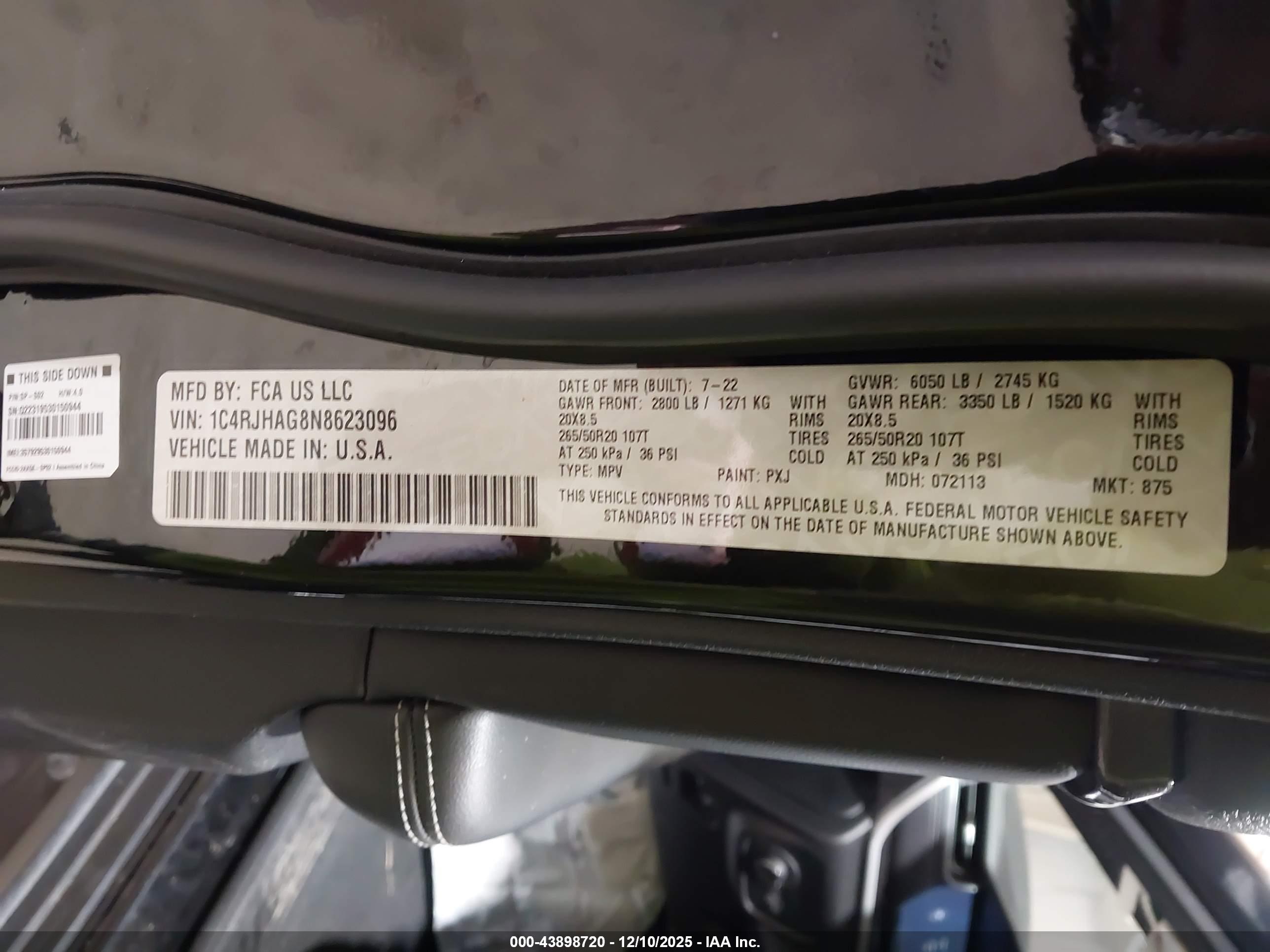 JEEP GRAND image 9