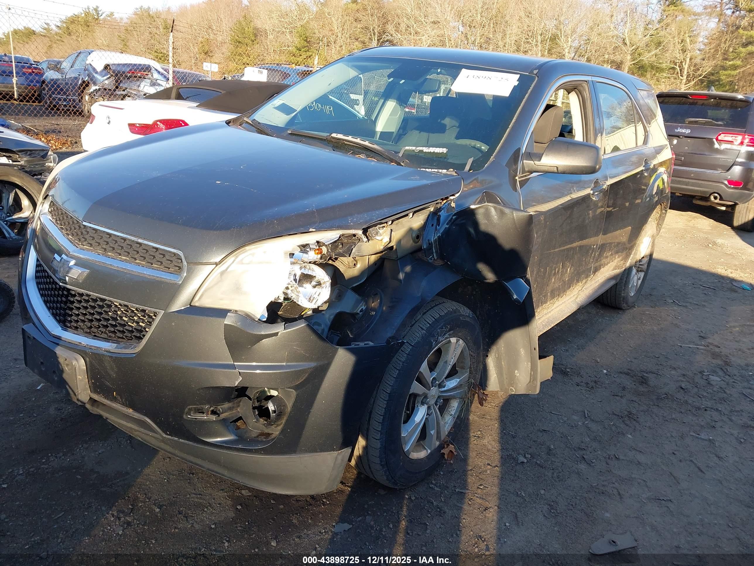 CHEVROLET EQUINOX image 2