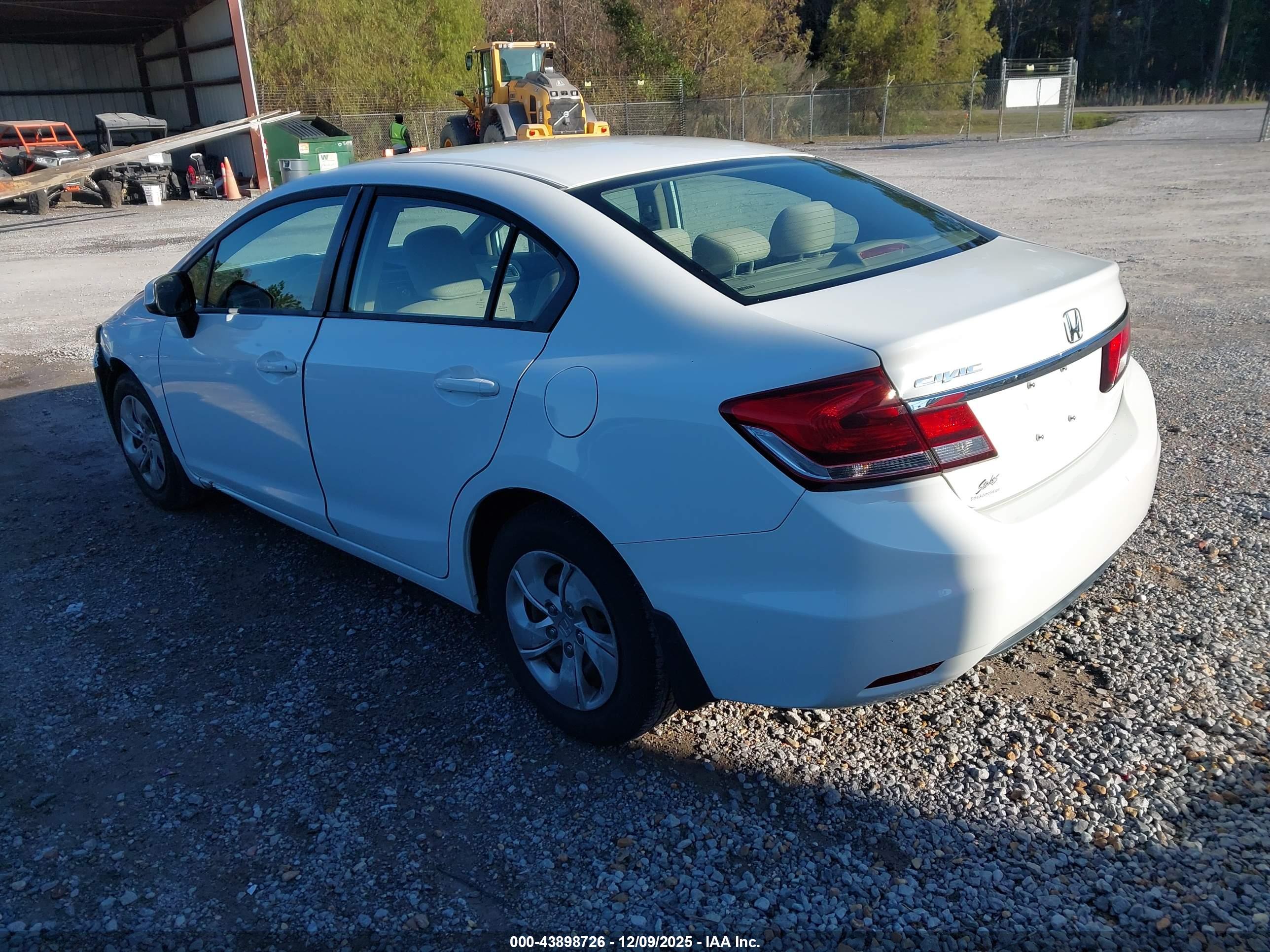 HONDA CIVIC image 3