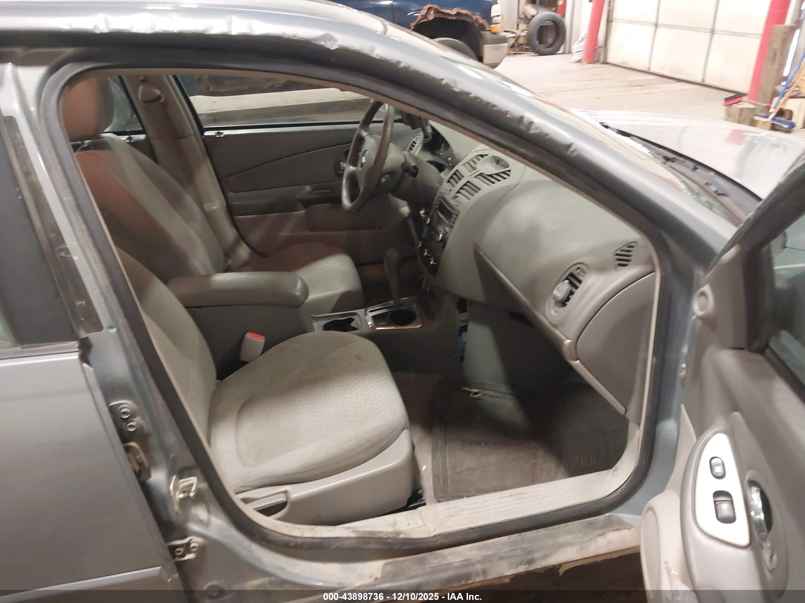 CHEVROLET MALIBU image 5
