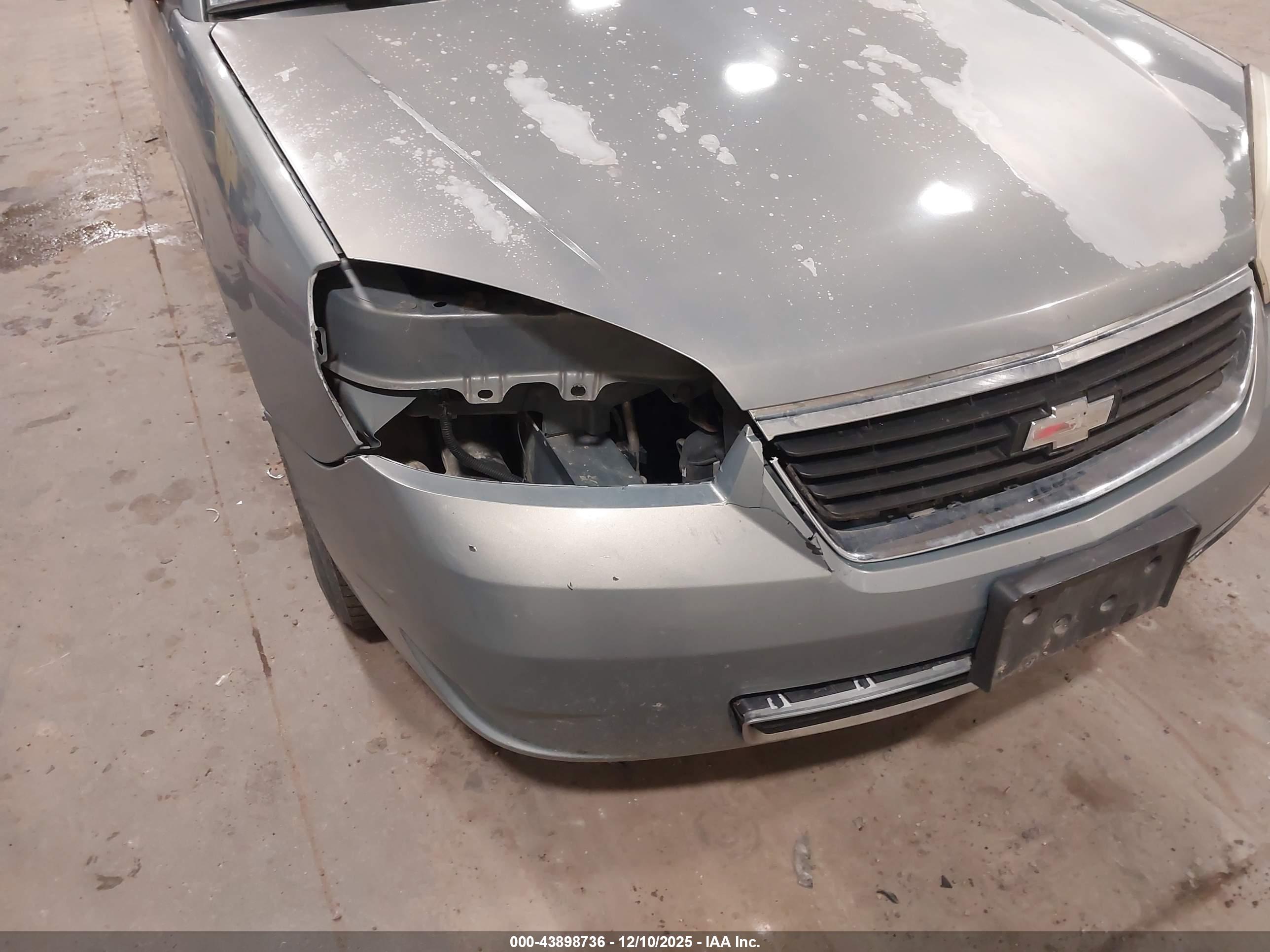 CHEVROLET MALIBU image 6