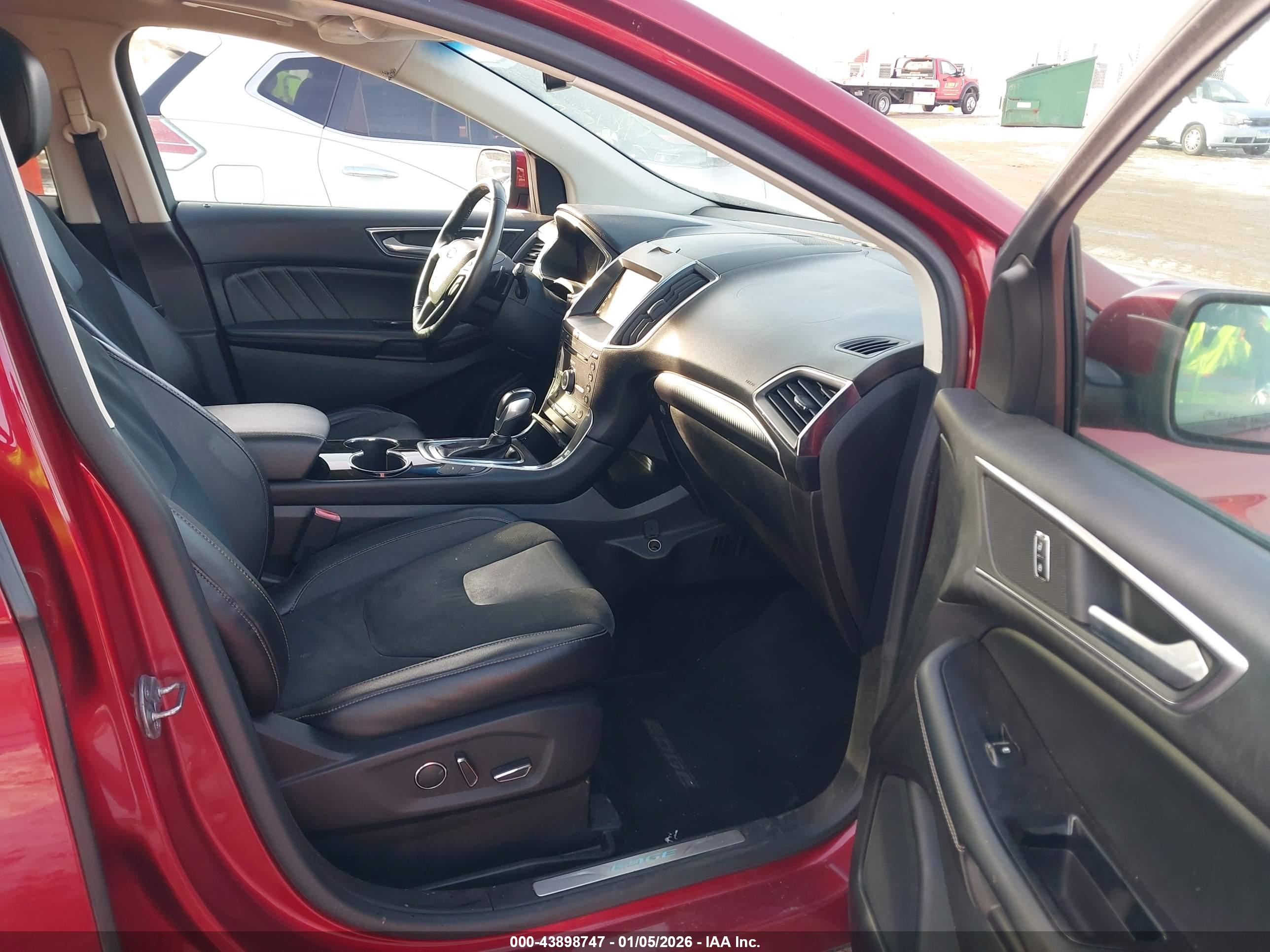 FORD EDGE image 5