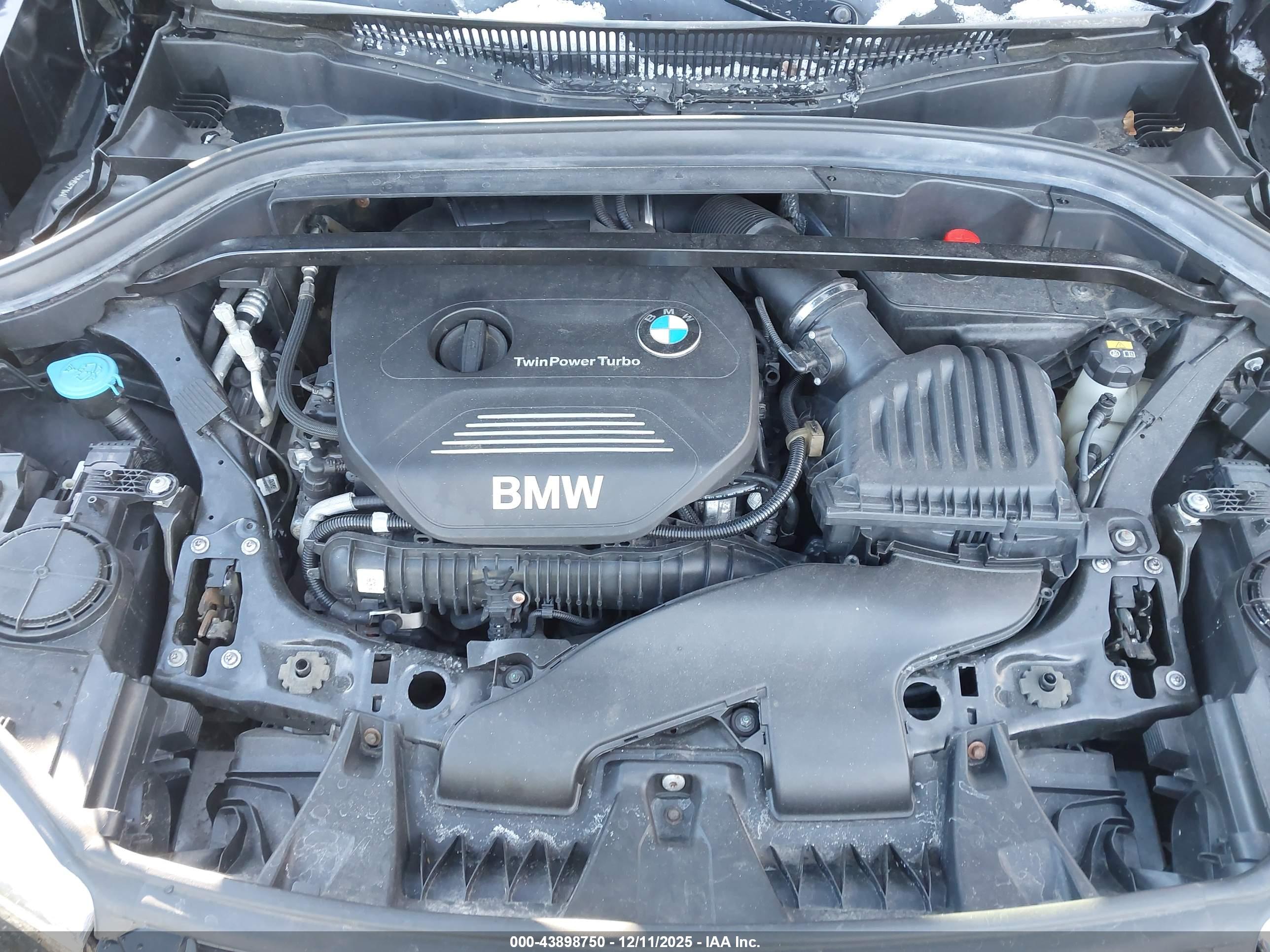 BMW X1 image 10