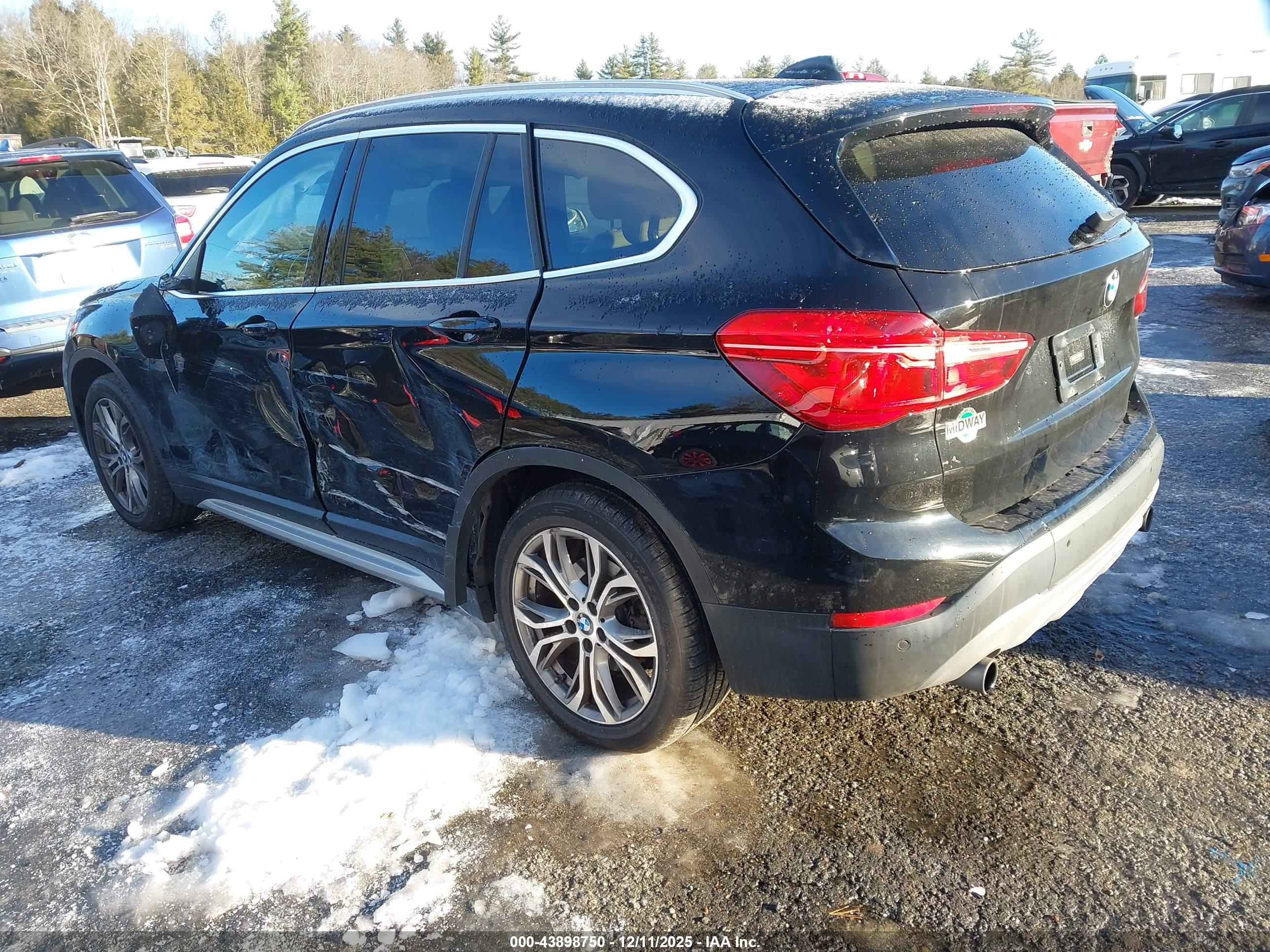 BMW X1 image 3