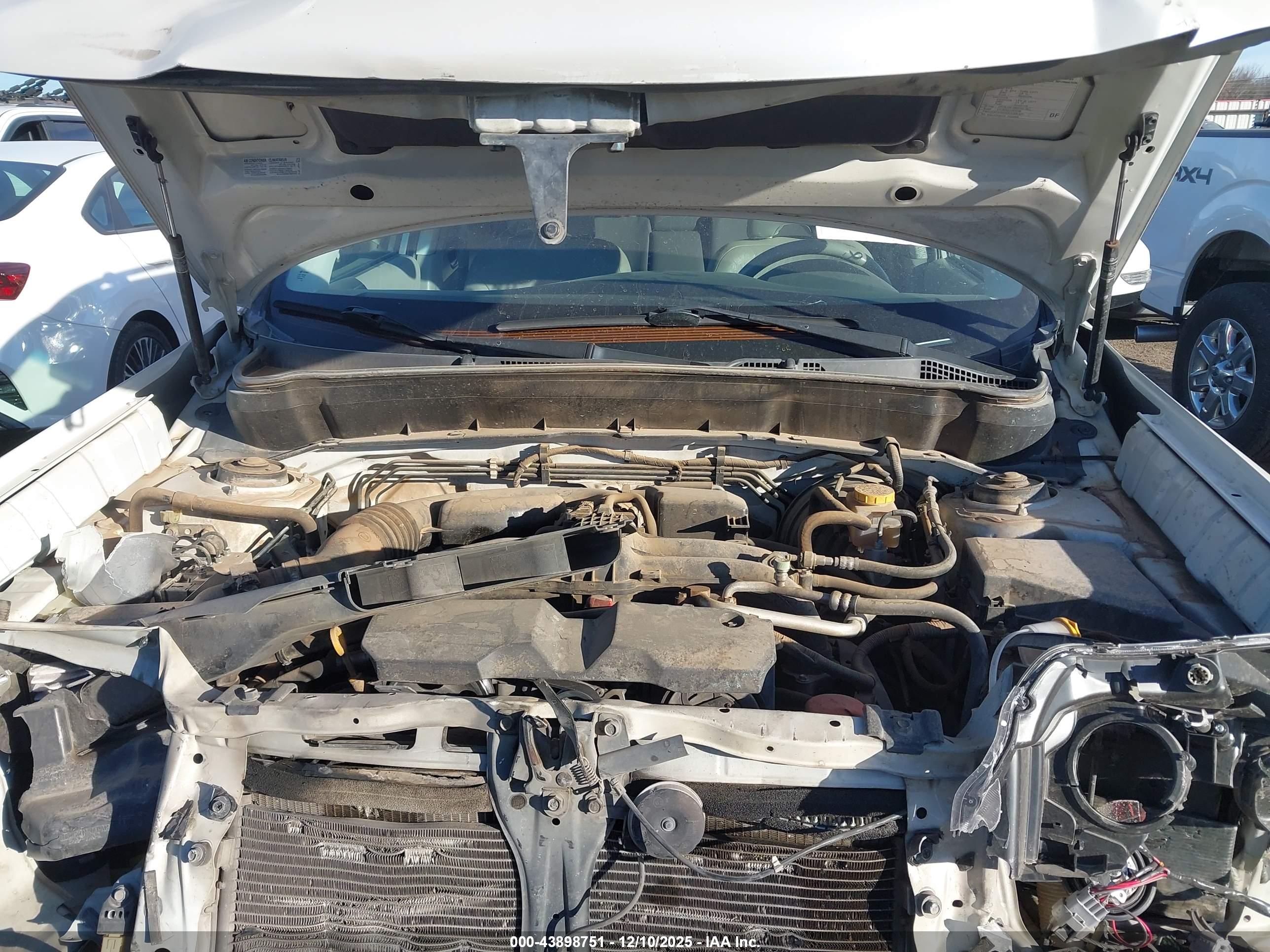 SUBARU FORESTER image 10