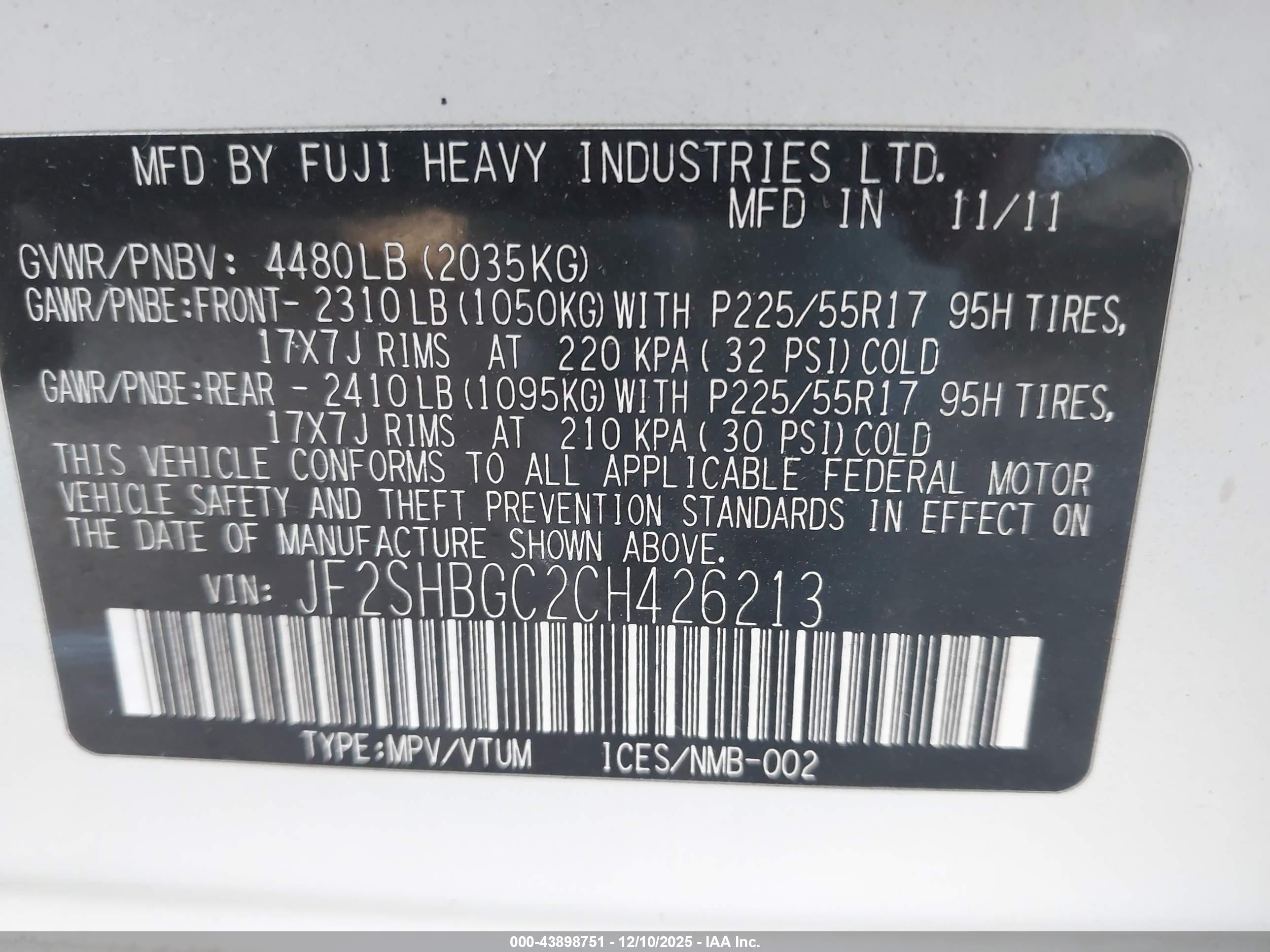 SUBARU FORESTER image 9