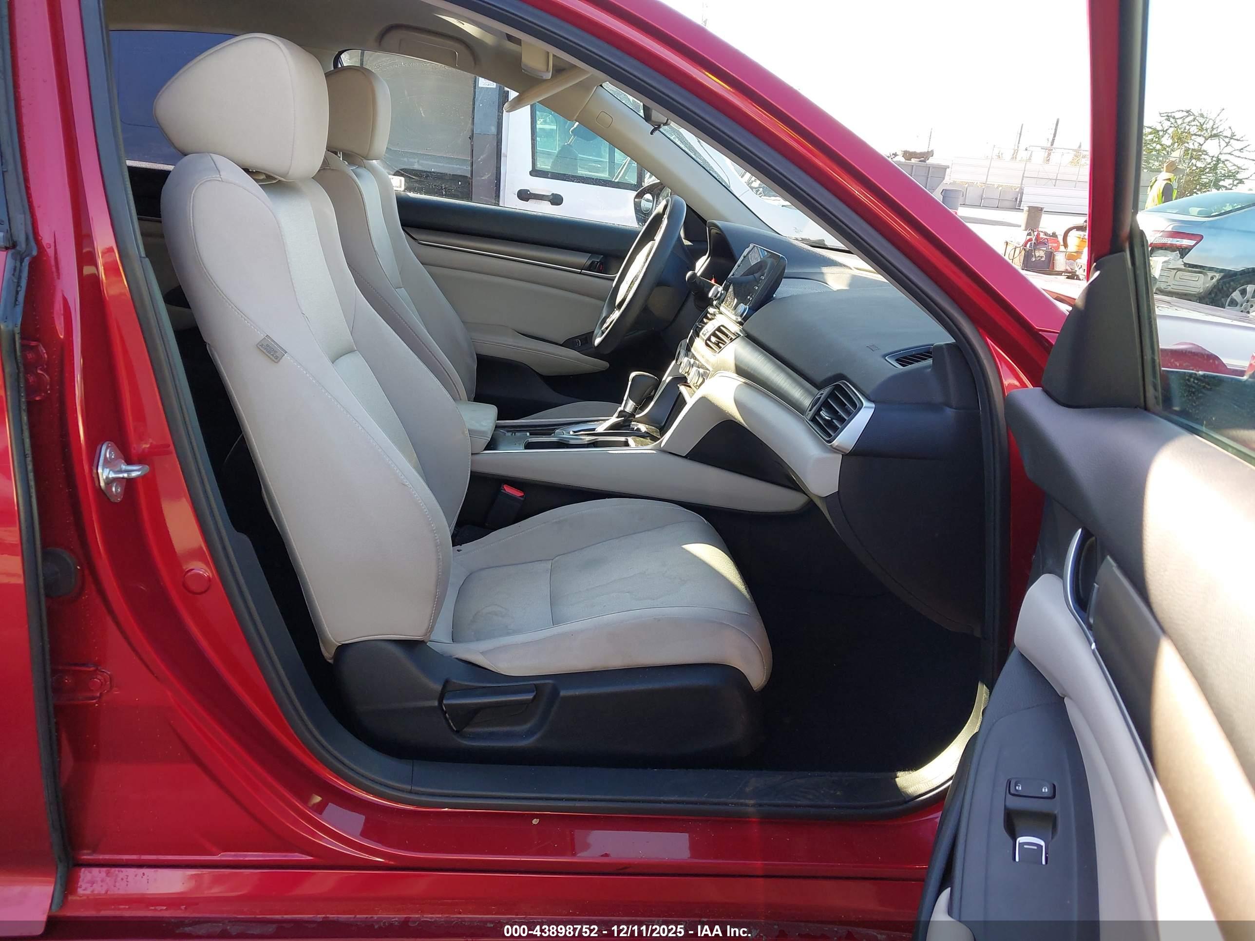 HONDA ACCORD image 5