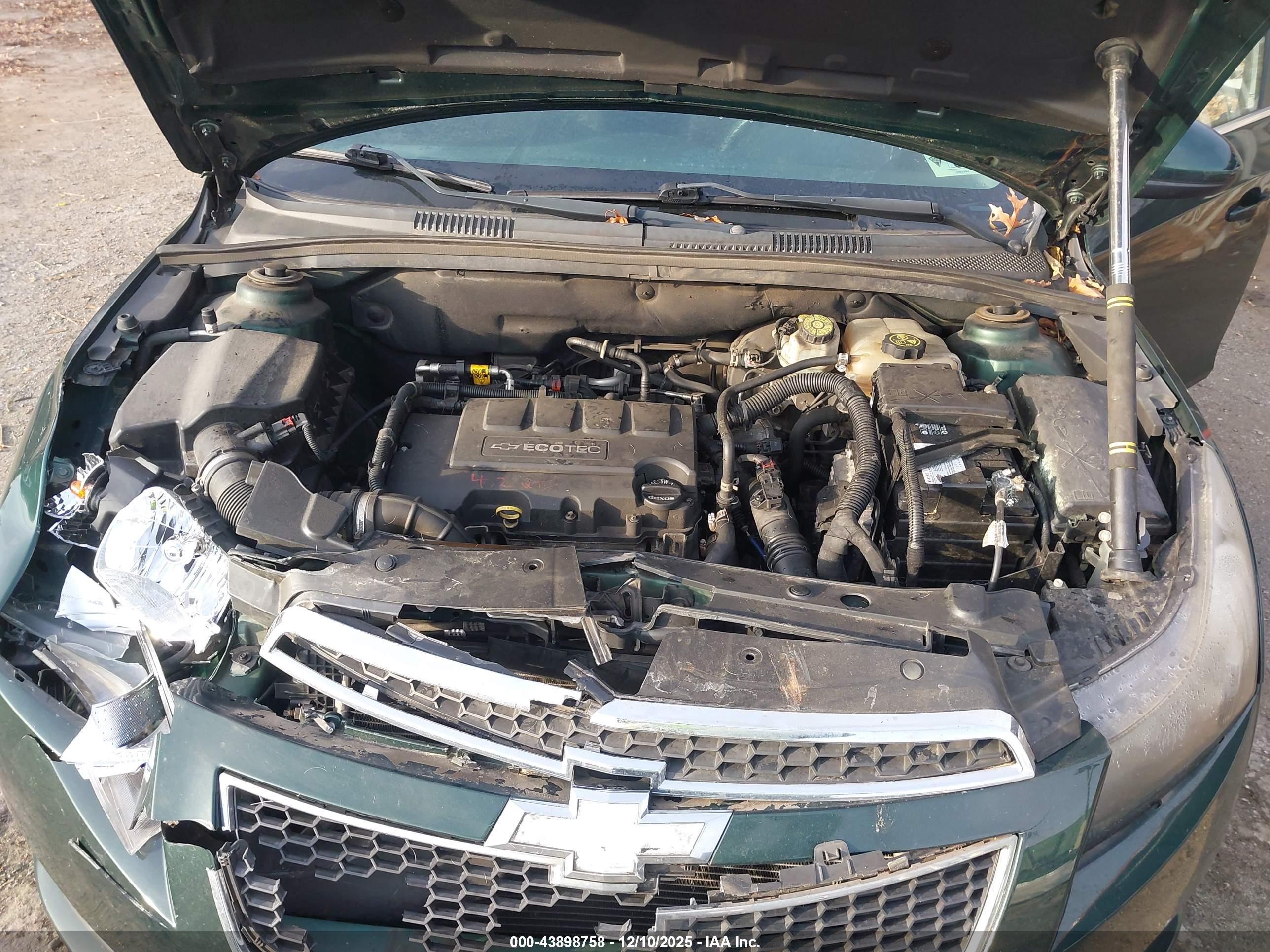 CHEVROLET CRUZE image 10