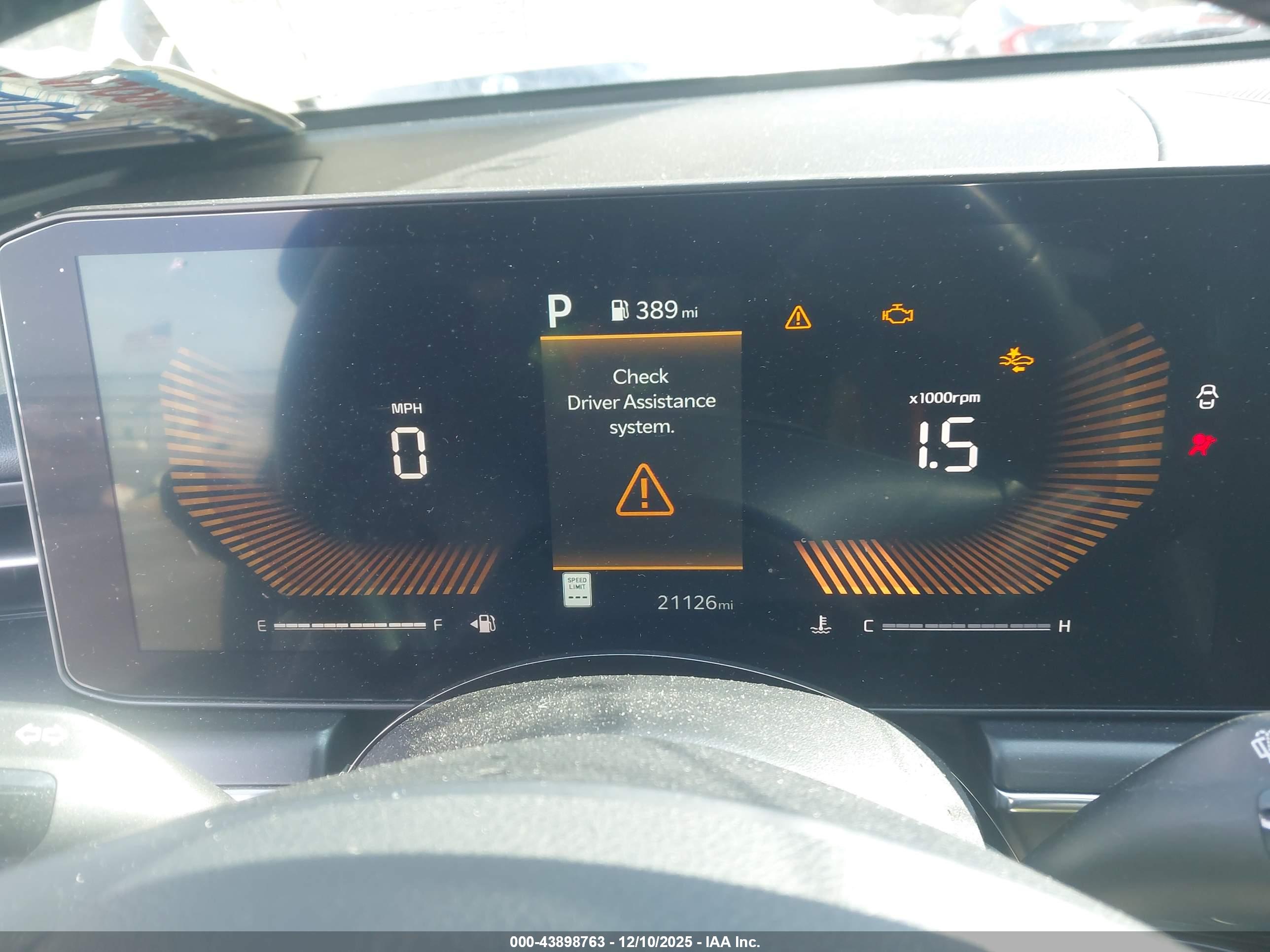 KIA K5 image 7